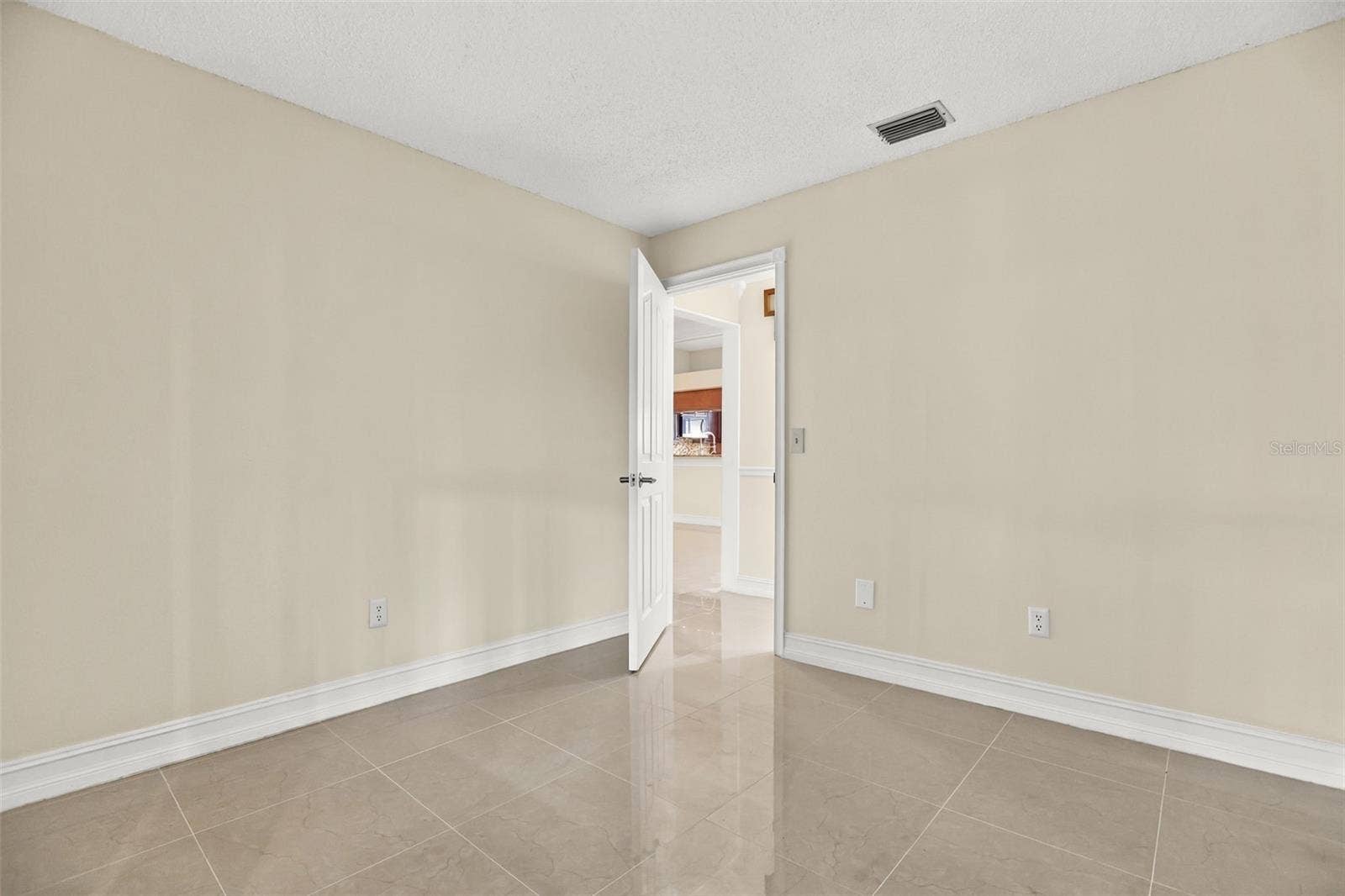 5332 DORRINGTON LANE, Orlando, FL 32821 5332 DORRINGTON LANE, Orlando, FL 32821