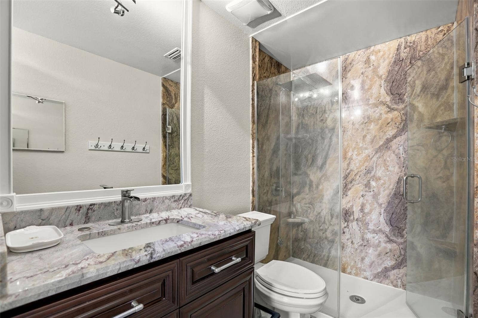 5332 DORRINGTON LANE, Orlando, FL 32821 5332 DORRINGTON LANE, Orlando, FL 32821