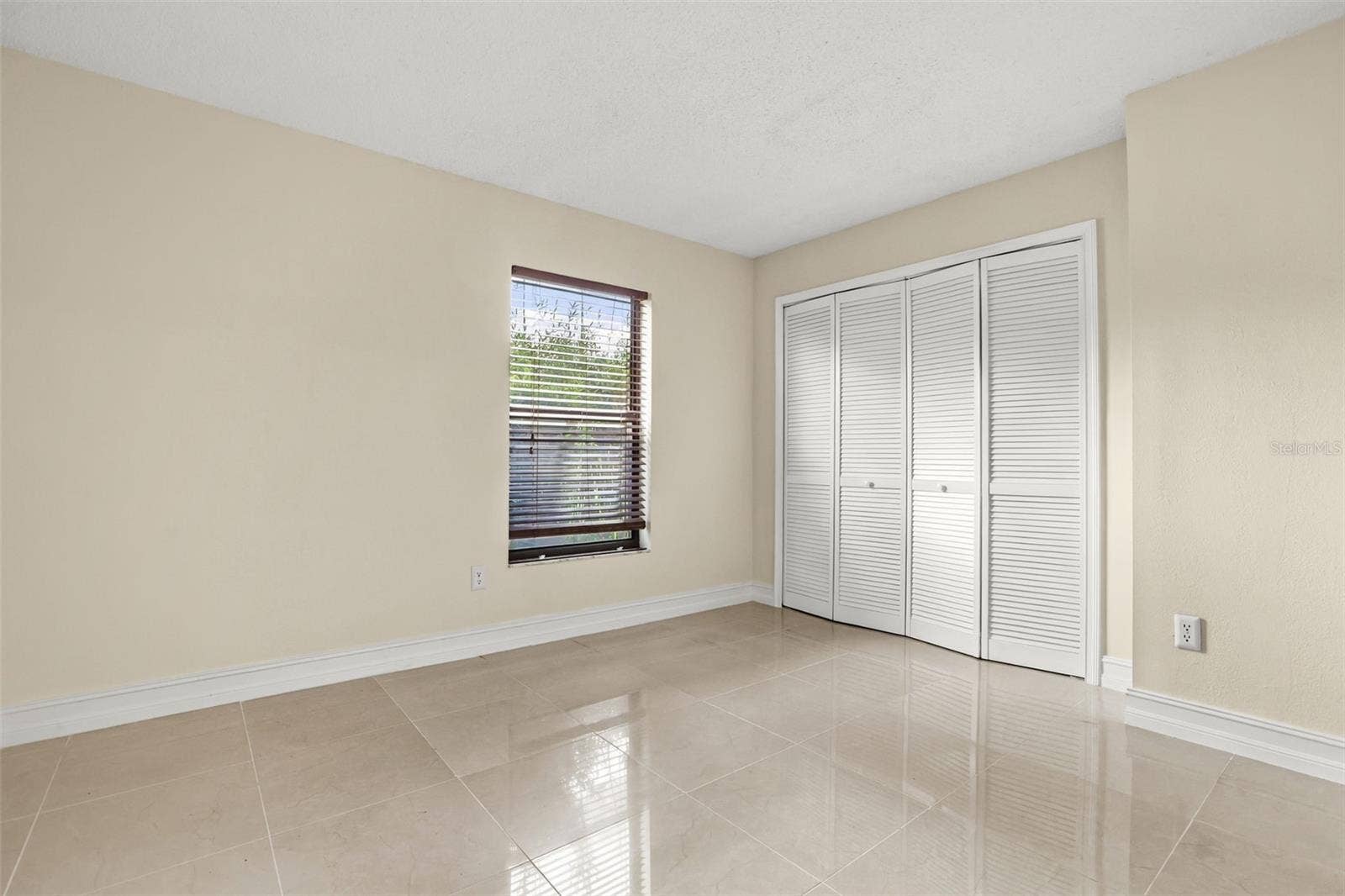 5332 DORRINGTON LANE, Orlando, FL 32821 5332 DORRINGTON LANE, Orlando, FL 32821