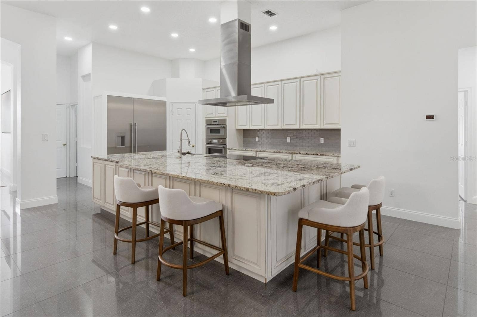 12513 SCARLETT SAGE COURT, Winter Garden, FL 34787 12513 SCARLETT SAGE COURT, Winter Garden, FL 34787