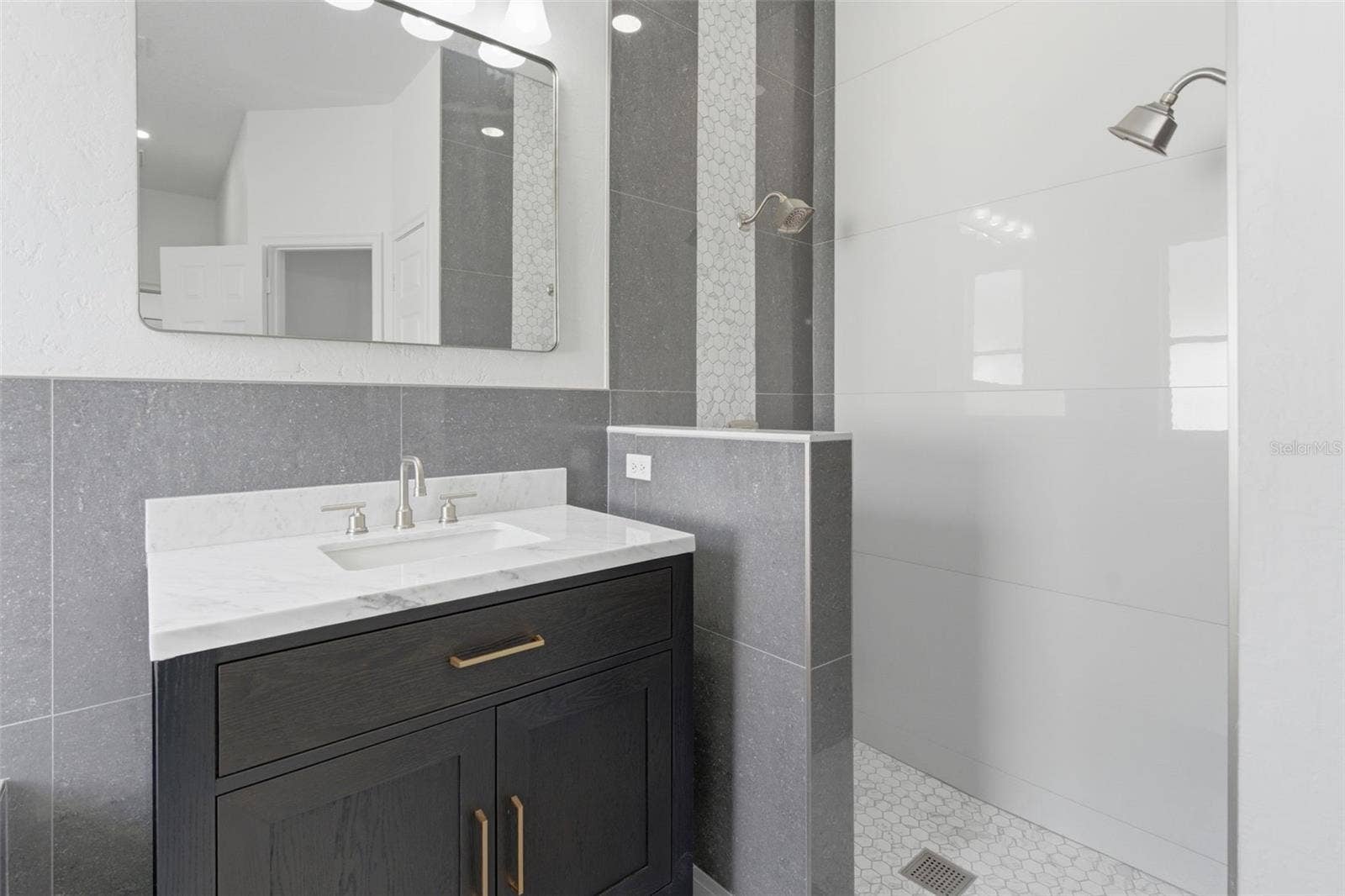 12513 SCARLETT SAGE COURT, Winter Garden, FL 34787 12513 SCARLETT SAGE COURT, Winter Garden, FL 34787