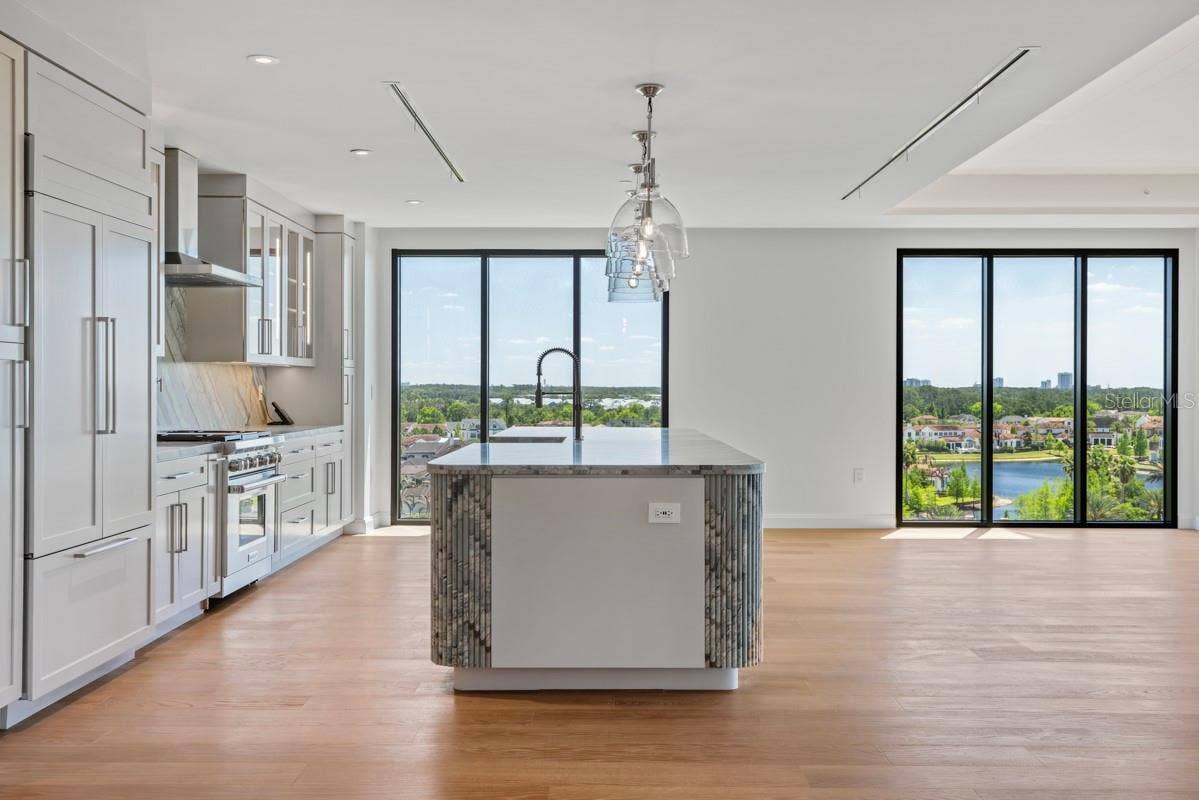 10160 AUTUMN MIST LANE, #800, Golden Oak, FL 32836 Gourmet kitchen