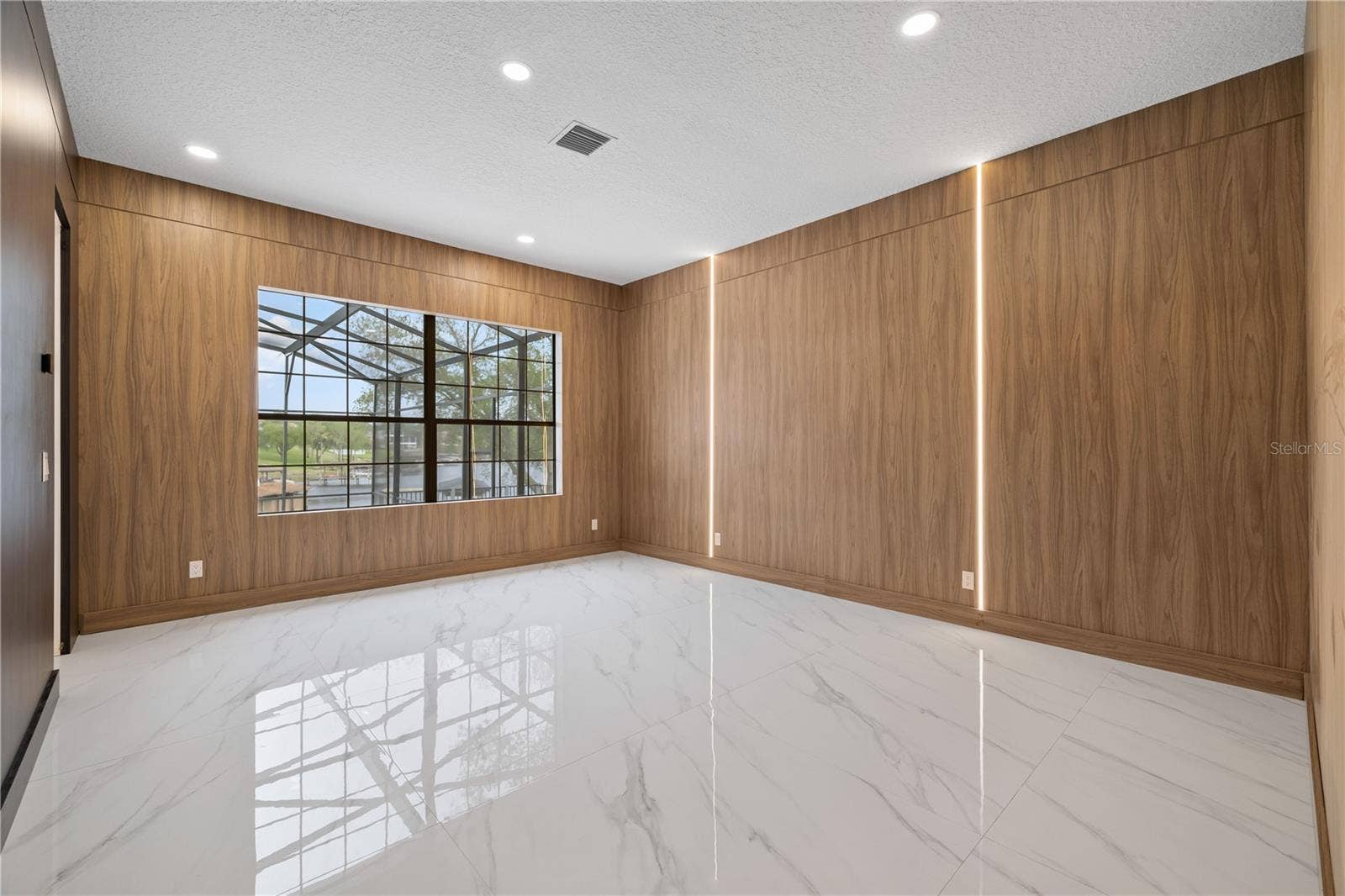 812 JOHNS POINT DRIVE, Oakland, FL 34787 812 JOHNS POINT DRIVE, Oakland, FL 34787