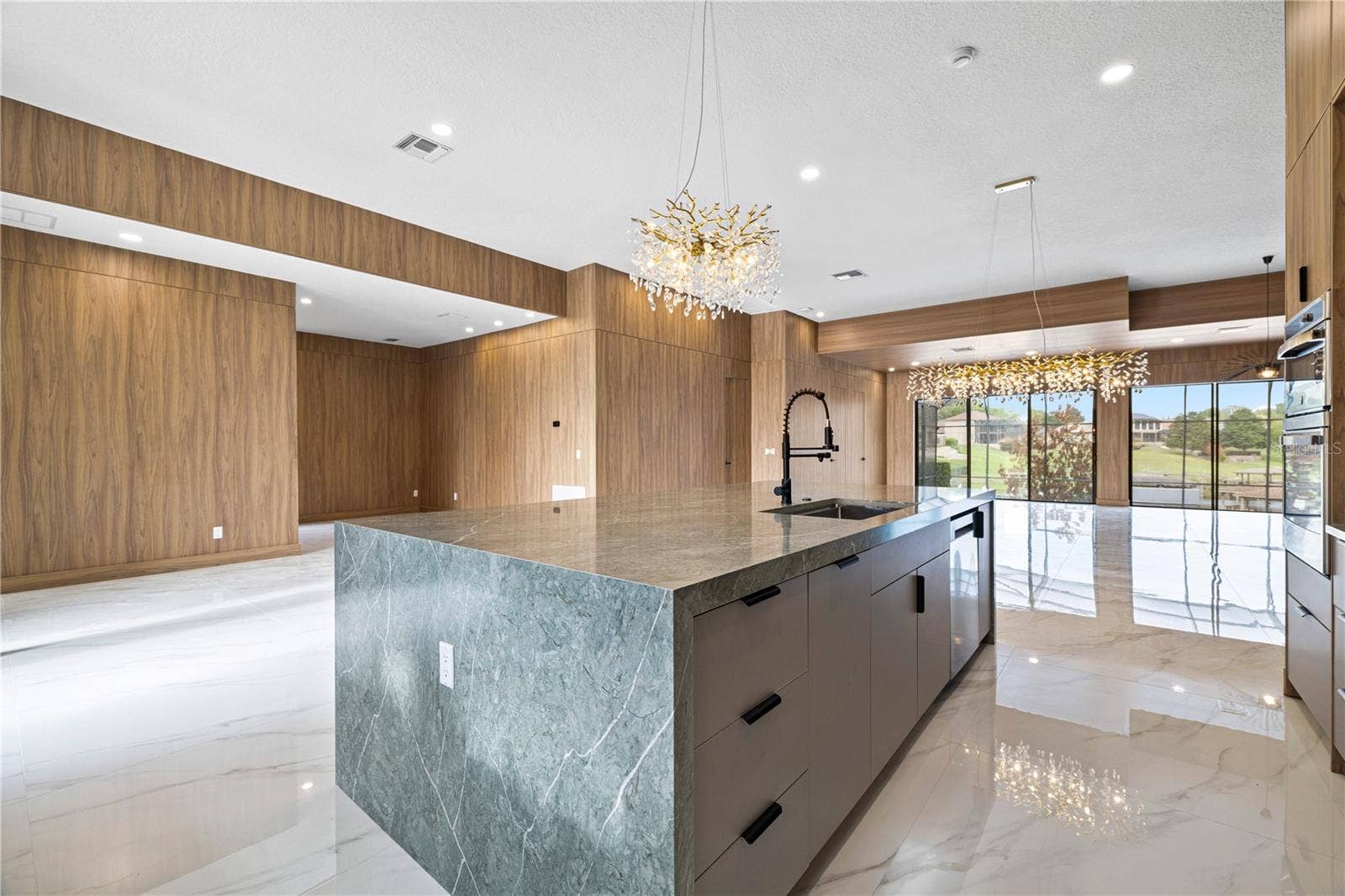 812 JOHNS POINT DRIVE, Oakland, FL 34787 812 JOHNS POINT DRIVE, Oakland, FL 34787