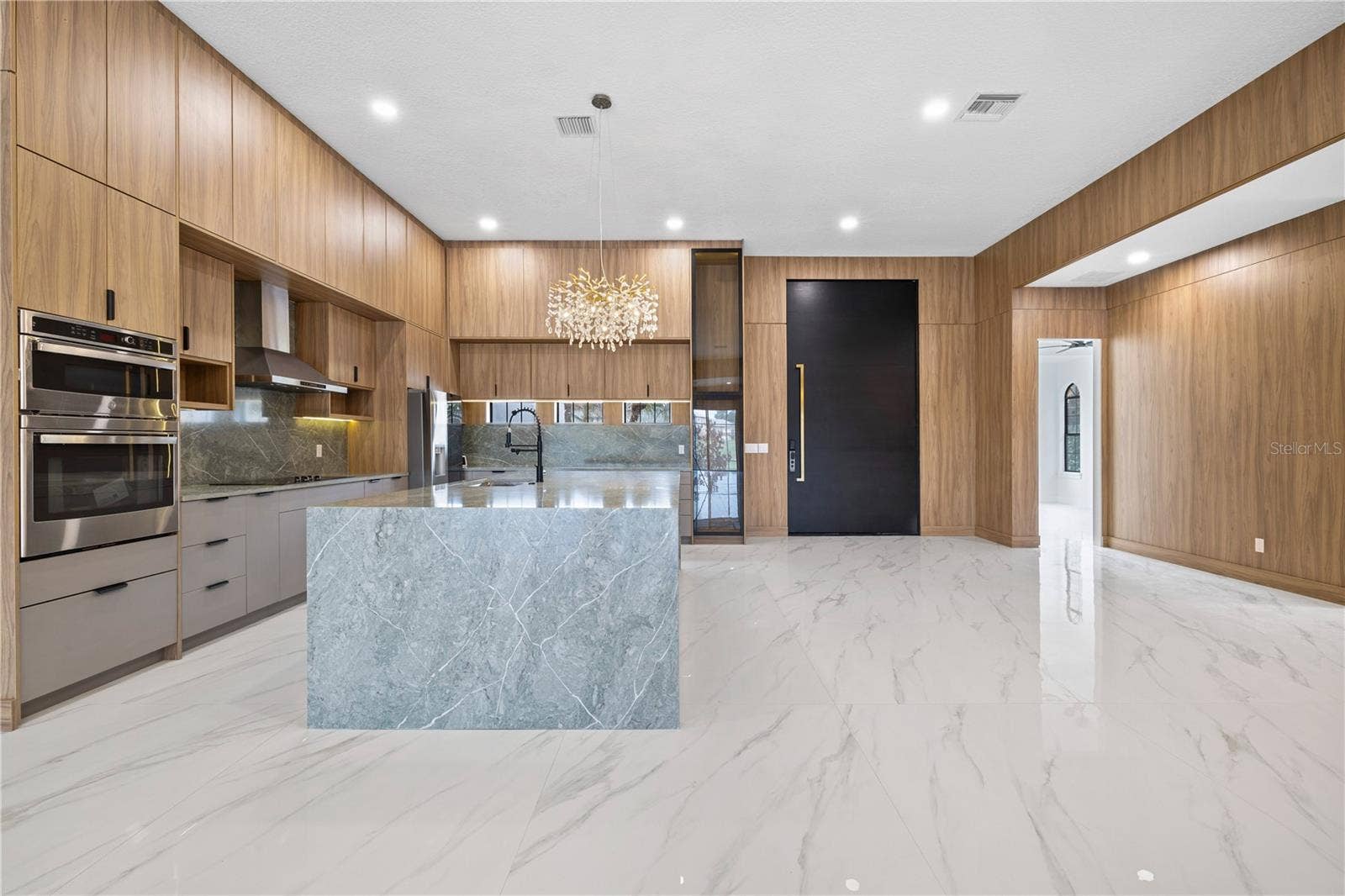 812 JOHNS POINT DRIVE, Oakland, FL 34787 812 JOHNS POINT DRIVE, Oakland, FL 34787