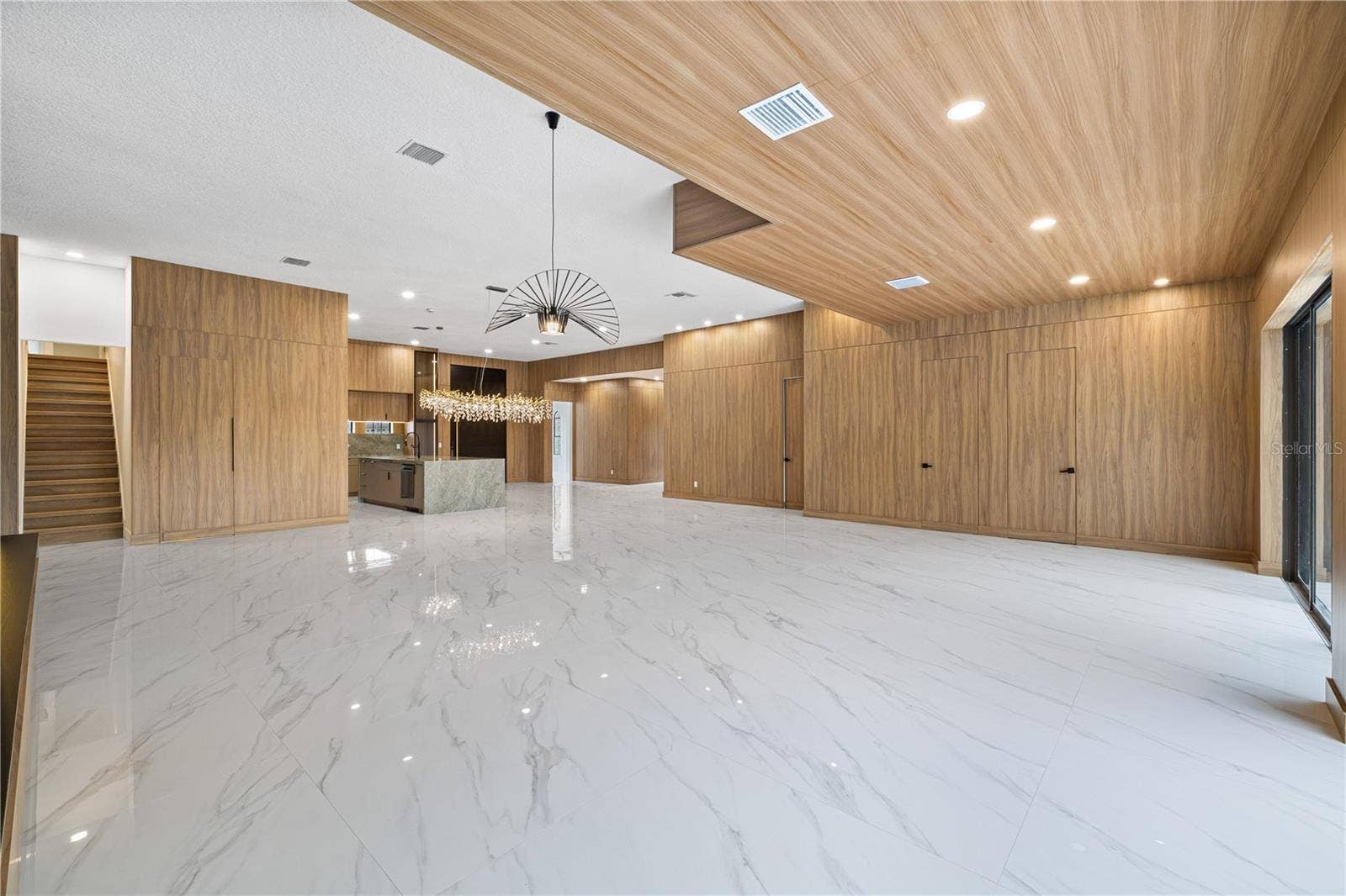 812 JOHNS POINT DRIVE, Oakland, FL 34787 812 JOHNS POINT DRIVE, Oakland, FL 34787