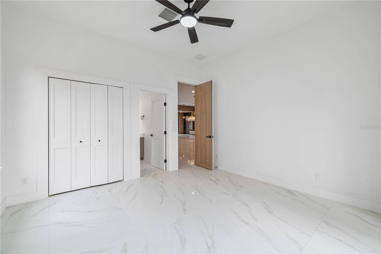 812 JOHNS POINT DRIVE, Oakland, FL 34787 812 JOHNS POINT DRIVE, Oakland, FL 34787