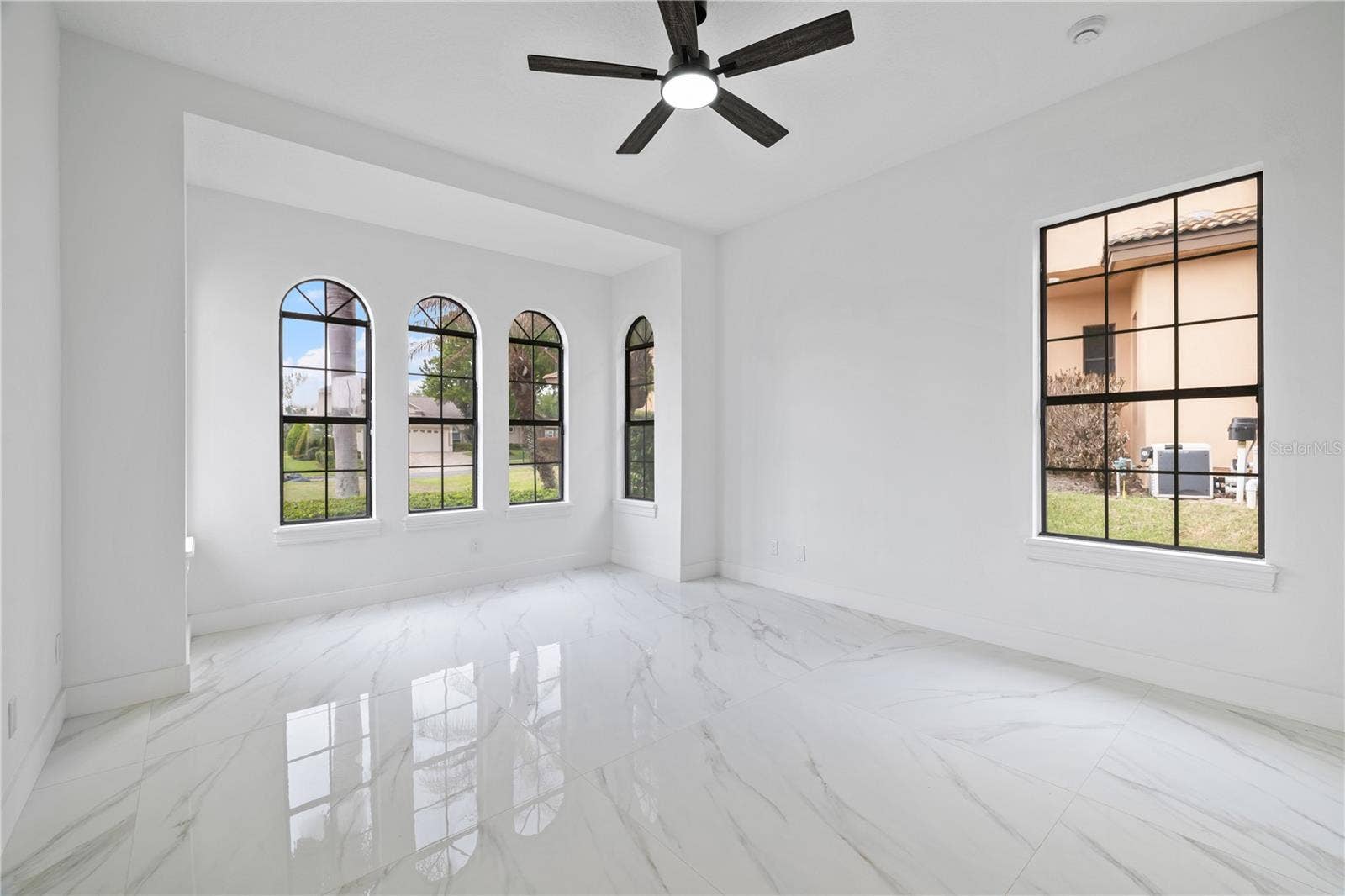812 JOHNS POINT DRIVE, Oakland, FL 34787 812 JOHNS POINT DRIVE, Oakland, FL 34787