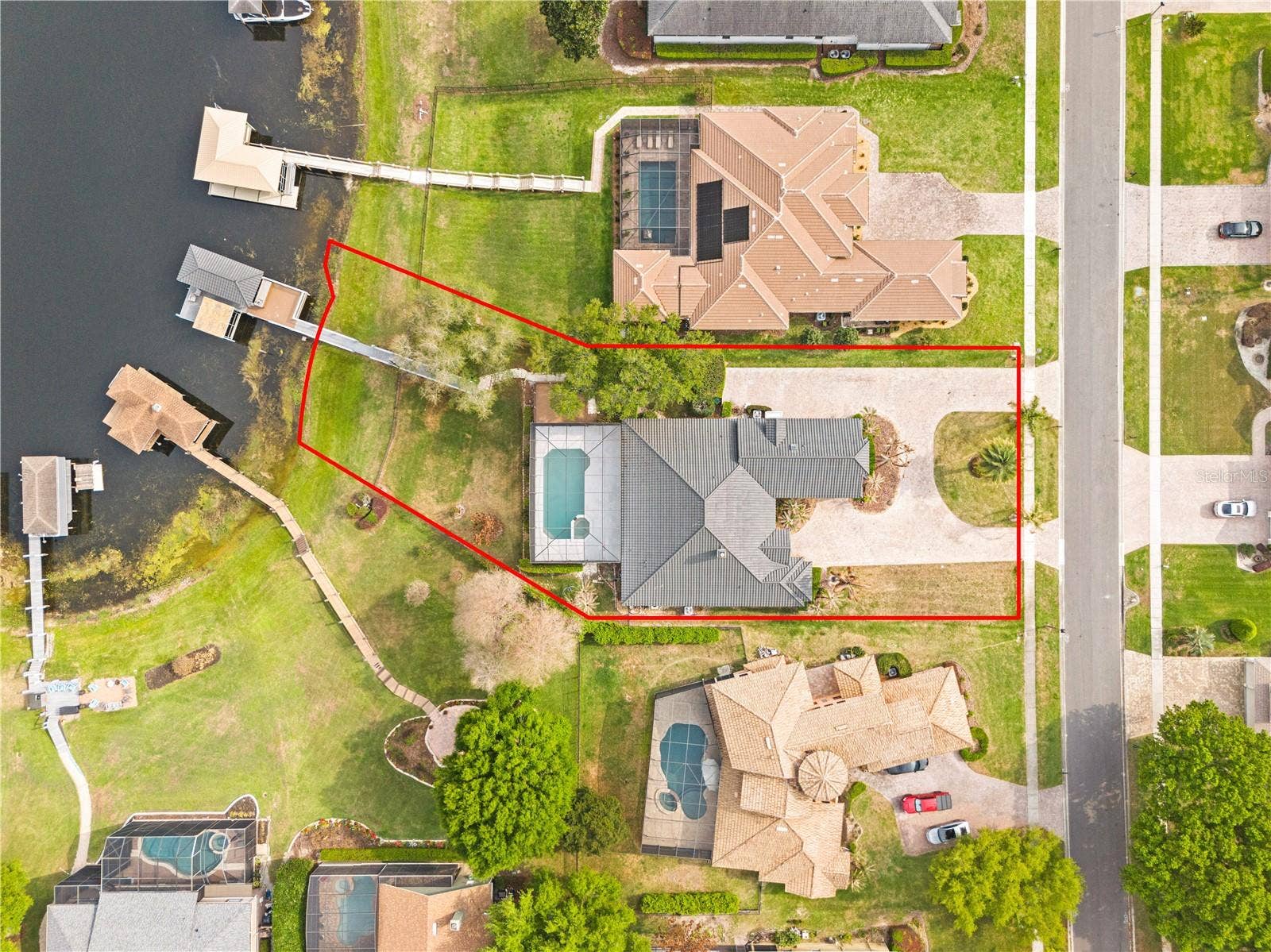 812 JOHNS POINT DRIVE, Oakland, FL 34787 812 JOHNS POINT DRIVE, Oakland, FL 34787