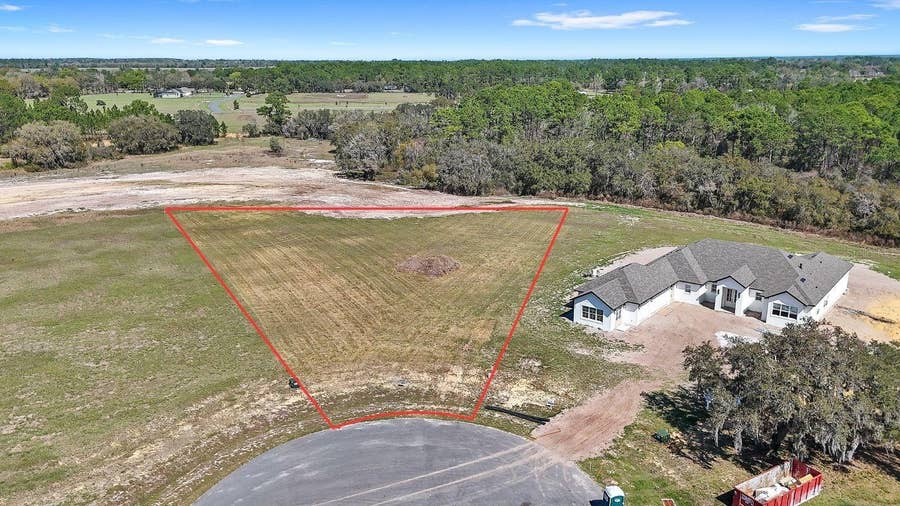 Property photo for 38361 LAKE MEADOW COURT, Umatilla, FL