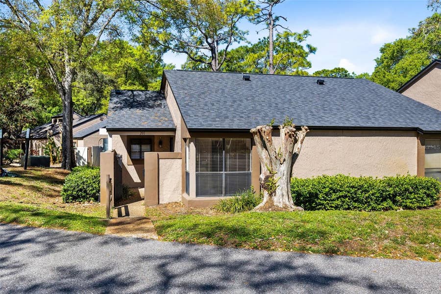 Property photo for 940 DOUGLAS AVE, # 201, Altamonte Springs, FL
