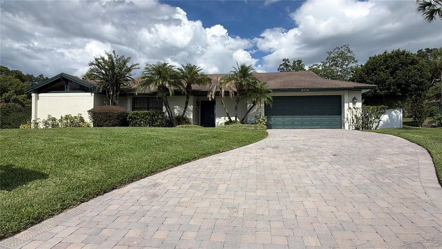 Property photo for 9115 BAY SIDE COURT, Orlando, FL