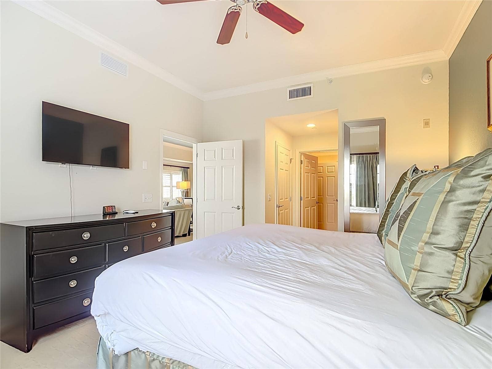 1116 SUNSET VIEW CIRCLE, #304, Reunion, FL 34747 1116 SUNSET VIEW CIRCLE, #304, Reunion, FL 34747