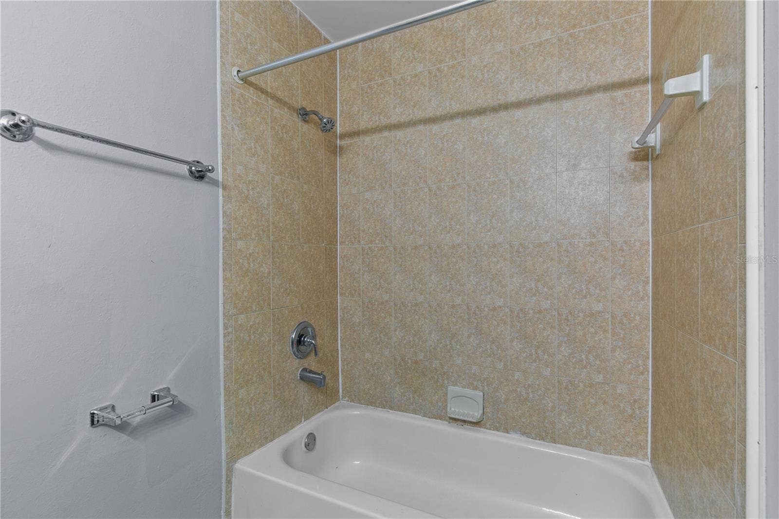 416 BANYON TREE CIRCLE, #206, Maitland, FL 32751 416 BANYON TREE CIRCLE, #206, Maitland, FL 32751
