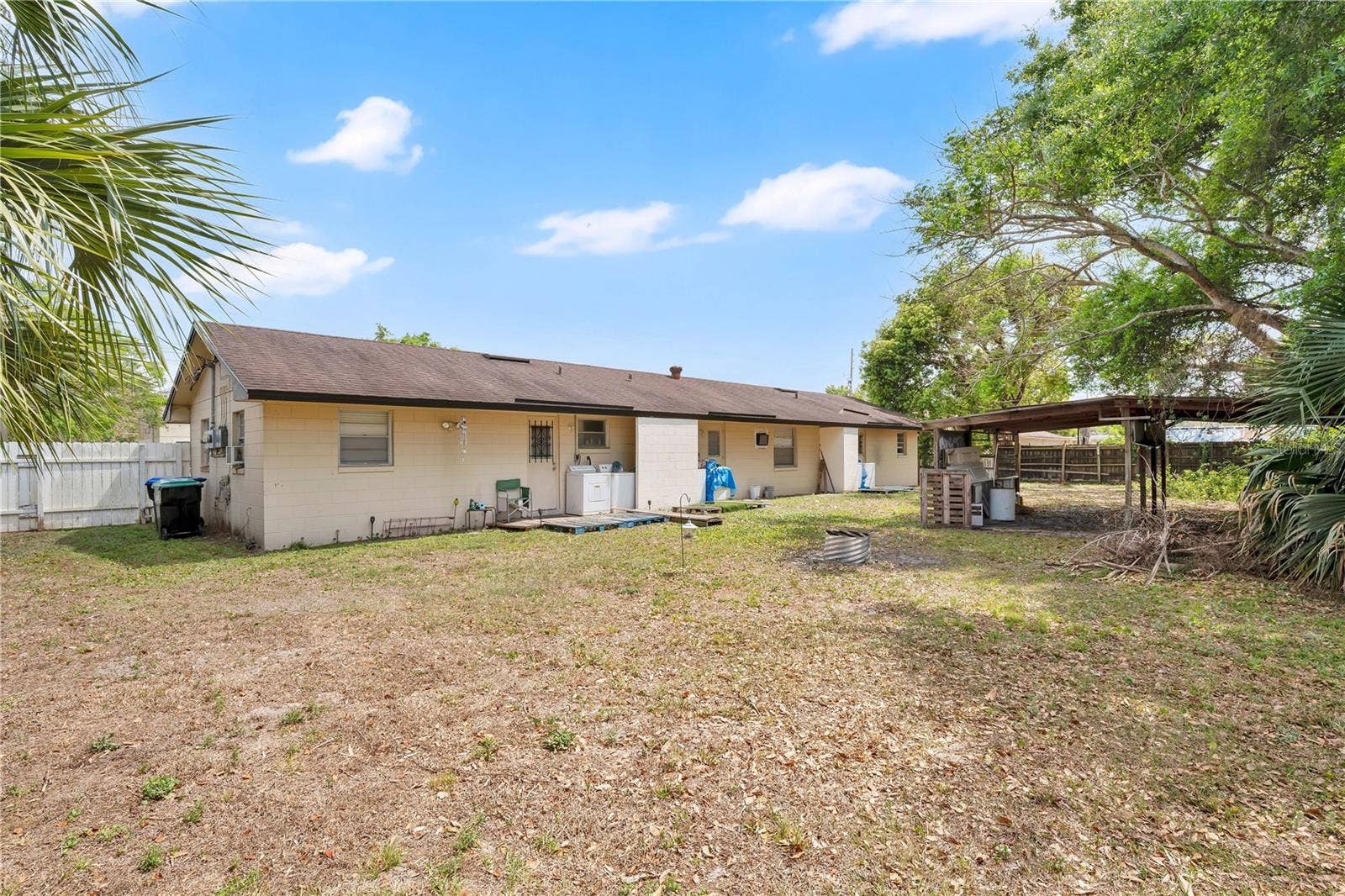 722 TUCKER AVENUE, Orlando, FL 32807 722 TUCKER AVENUE, Orlando, FL 32807