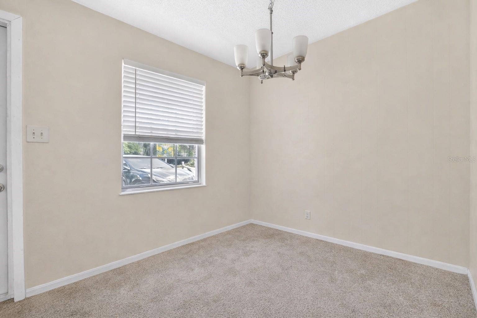 722 TUCKER AVENUE, Orlando, FL 32807 722 TUCKER AVENUE, Orlando, FL 32807