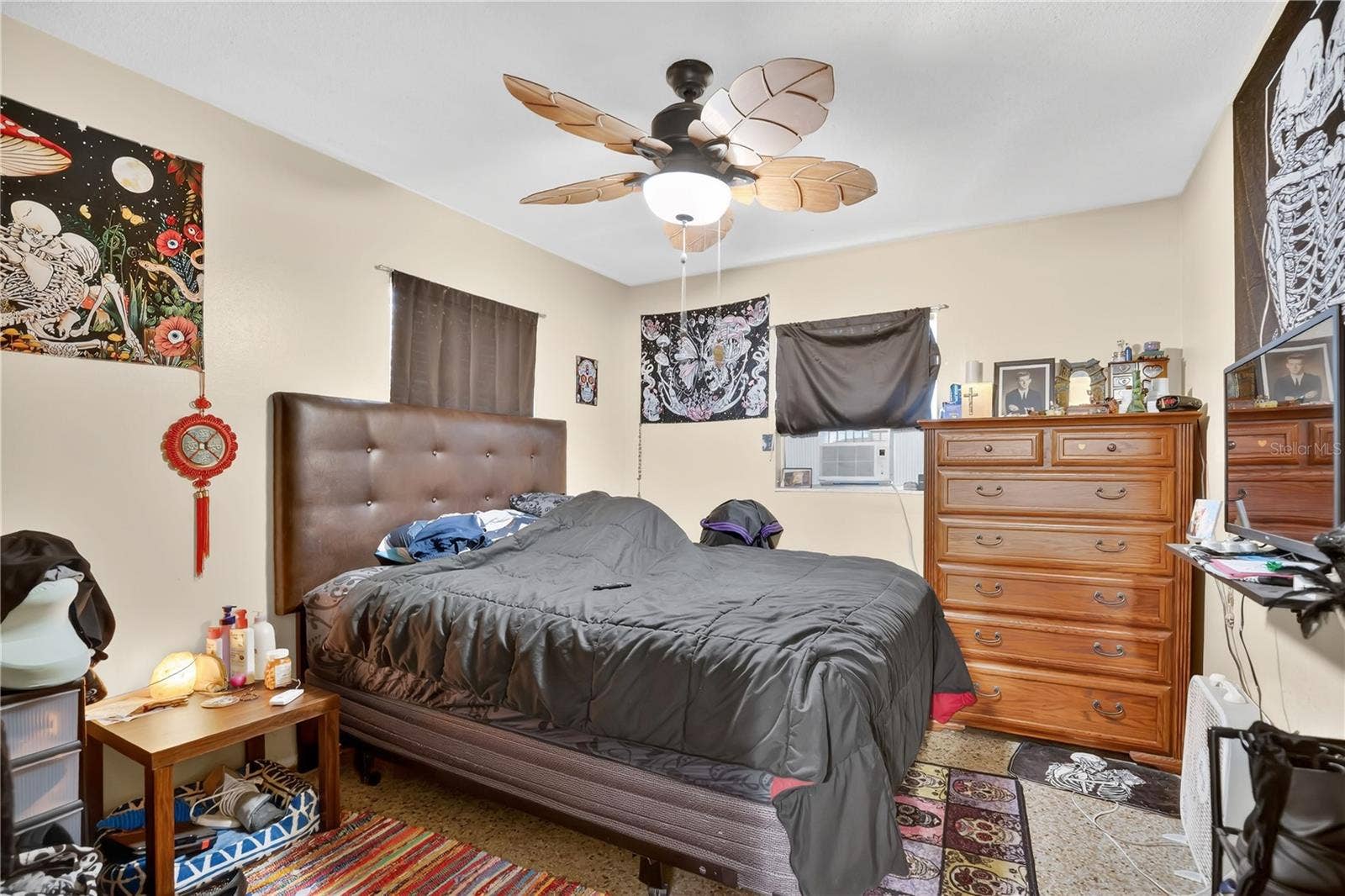 722 TUCKER AVENUE, Orlando, FL 32807 722 TUCKER AVENUE, Orlando, FL 32807