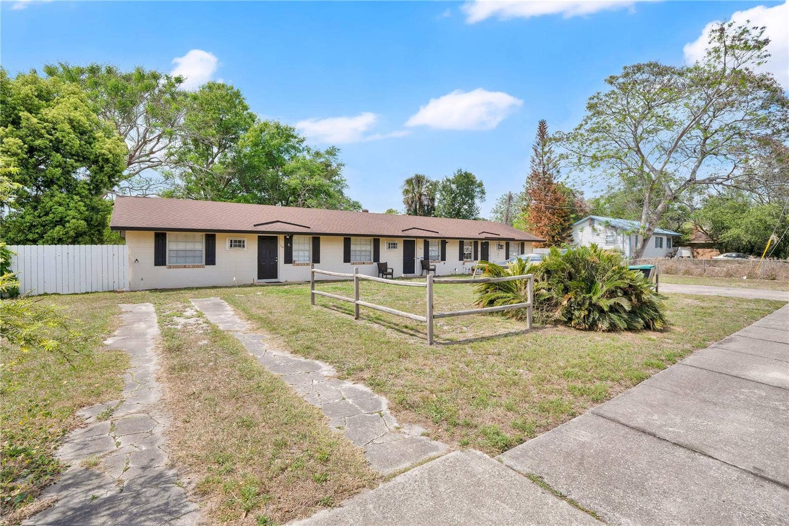 722 TUCKER AVENUE, Orlando, FL 32807 722 TUCKER AVENUE, Orlando, FL 32807