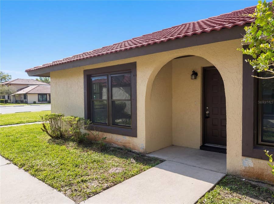 Property photo for 444 HUNTER CIRCLE, Kissimmee, FL