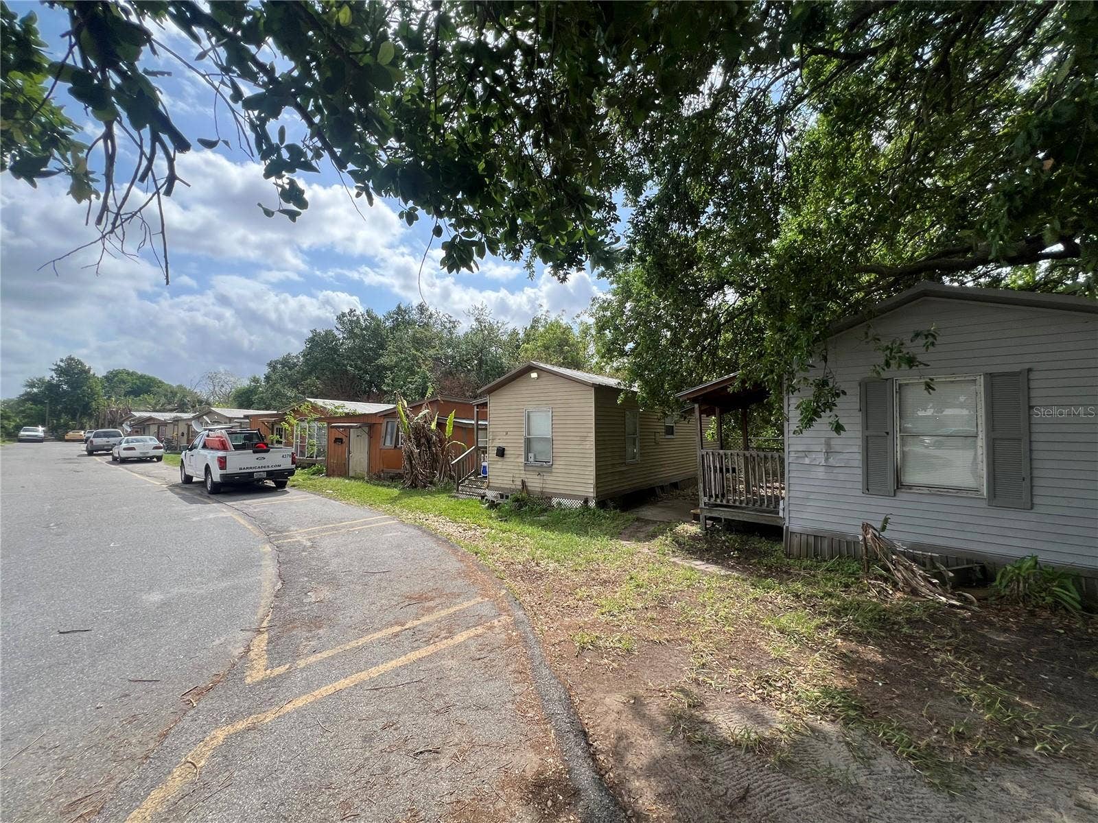 15992 W COLONIAL DRIVE, Oakland, FL 34787 15992 W COLONIAL DRIVE, Oakland, FL 34787
