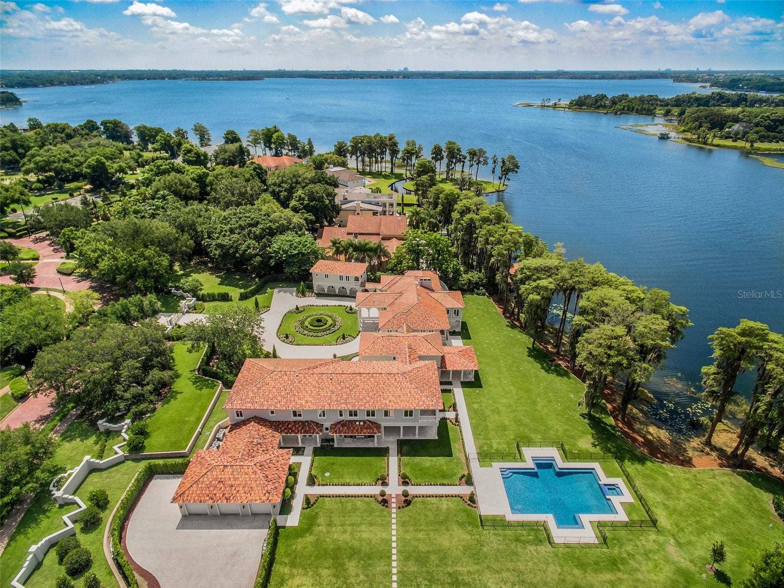 12488 PARK AVENUE, Windermere, FL 34786 12488 PARK AVENUE, Windermere, FL 34786