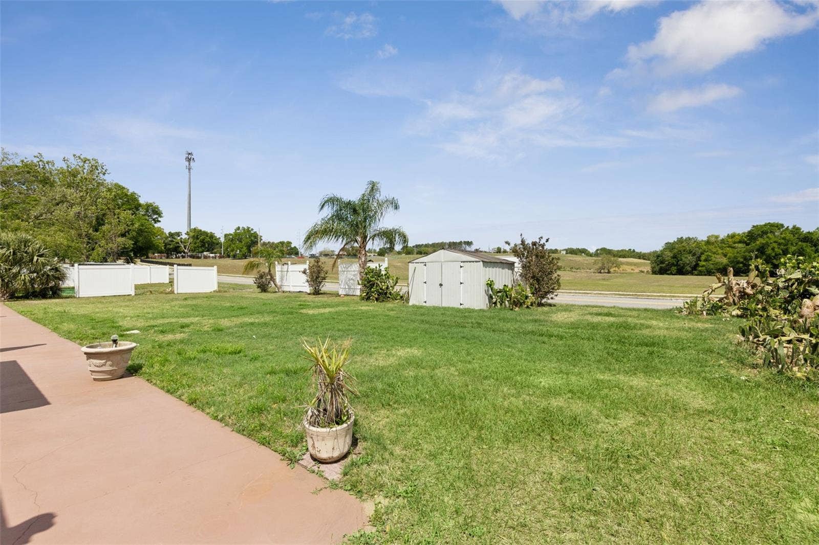 220 RIDGECREST LOOP, Minneola, FL 34715