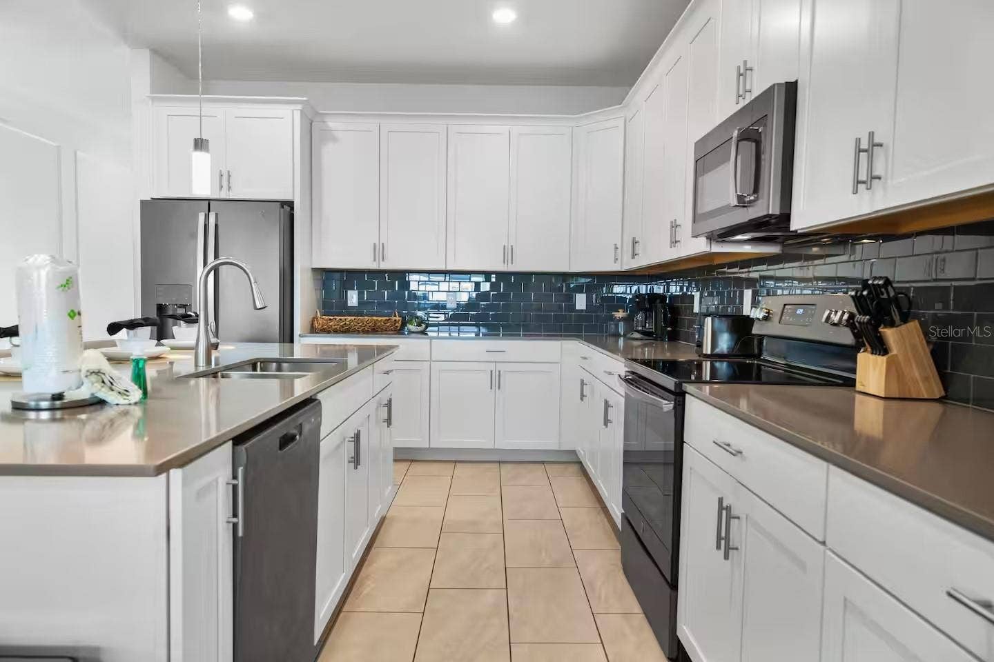 1069 LEADER STREET, Davenport, FL 33896 1069 LEADER STREET, Davenport, FL 33896
