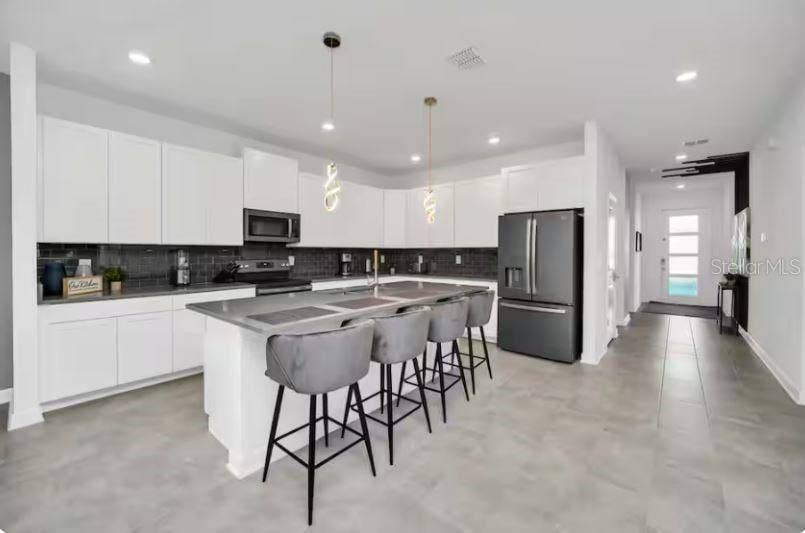 9149 SOMMERSET HILLS DRIVE, Davenport, FL 33896 9149 SOMMERSET HILLS DRIVE, Davenport, FL 33896