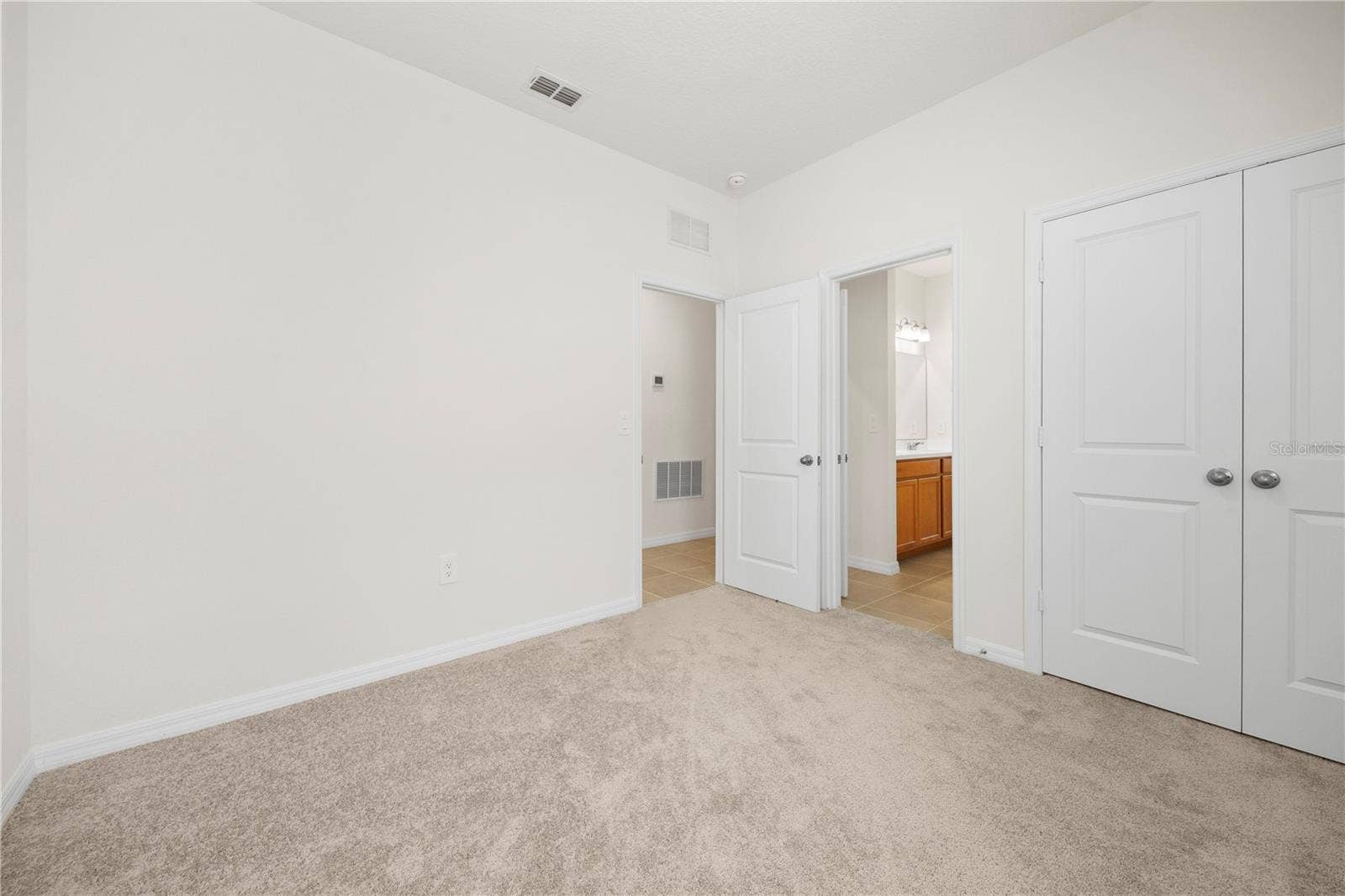 951 VINEYARD RIDGE ROAD, Minneola, FL 34715 951 VINEYARD RIDGE ROAD, Minneola, FL 34715