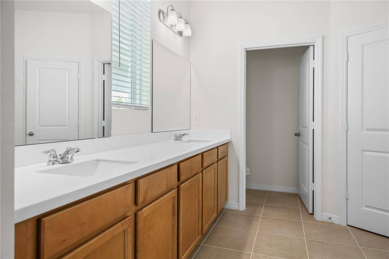 951 VINEYARD RIDGE ROAD, Minneola, FL 34715 951 VINEYARD RIDGE ROAD, Minneola, FL 34715