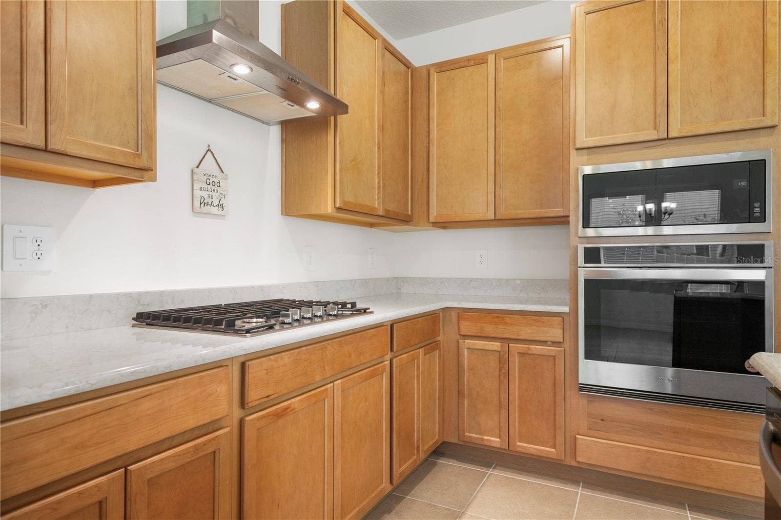 951 VINEYARD RIDGE ROAD, Minneola, FL 34715 951 VINEYARD RIDGE ROAD, Minneola, FL 34715