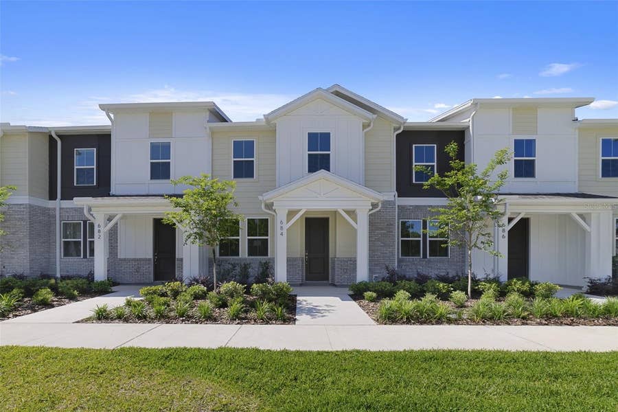Property photo for 684 LOLA LANE, Oviedo, FL