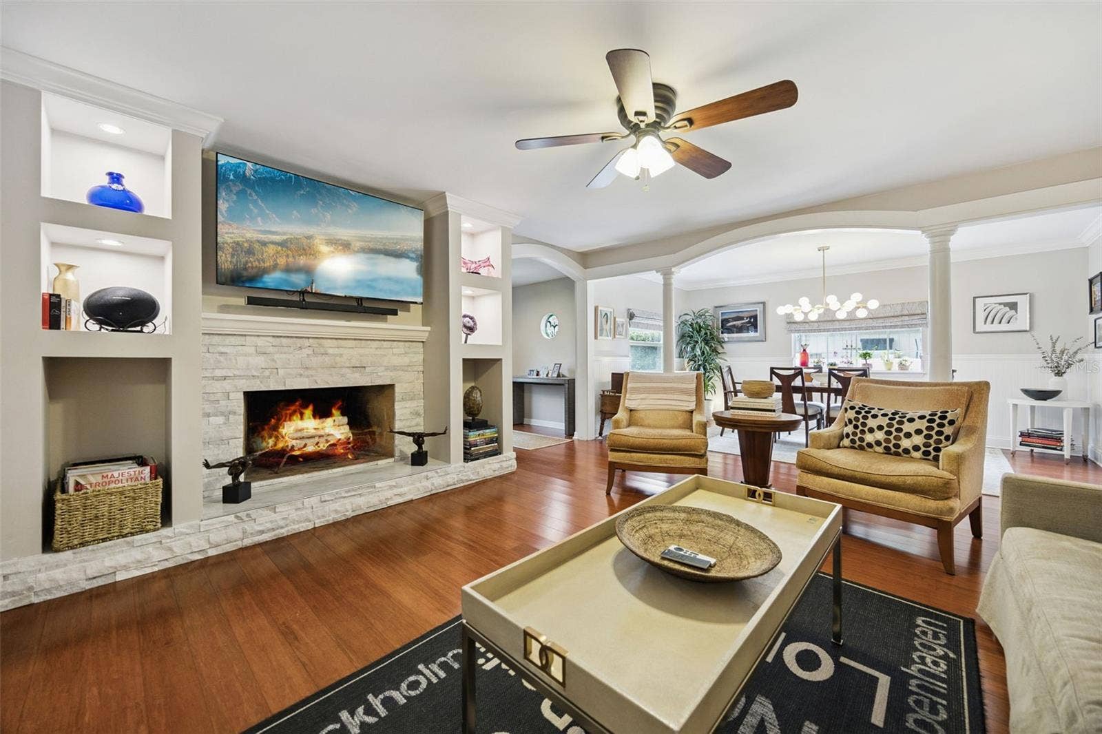 2100 MAE STREET, Orlando, FL 32806 2100 MAE STREET, Orlando, FL 32806