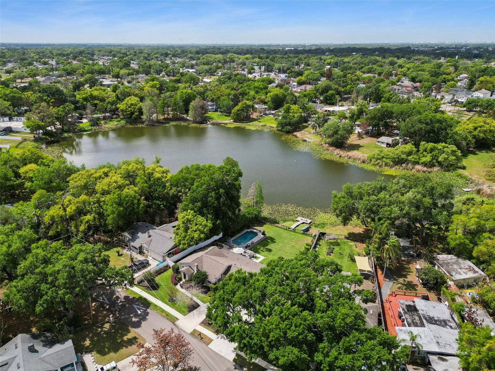 2100 MAE STREET, Orlando, FL 32806 2100 MAE STREET, Orlando, FL 32806
