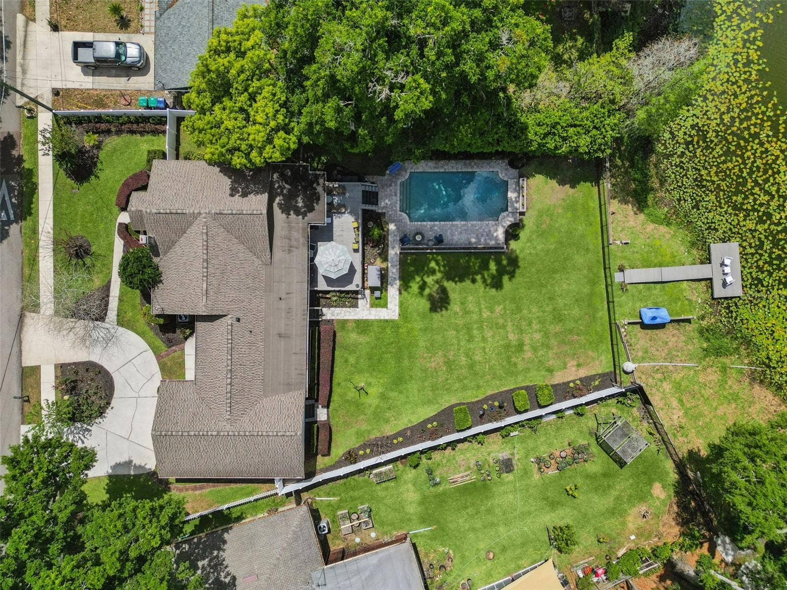 2100 MAE STREET, Orlando, FL 32806 2100 MAE STREET, Orlando, FL 32806
