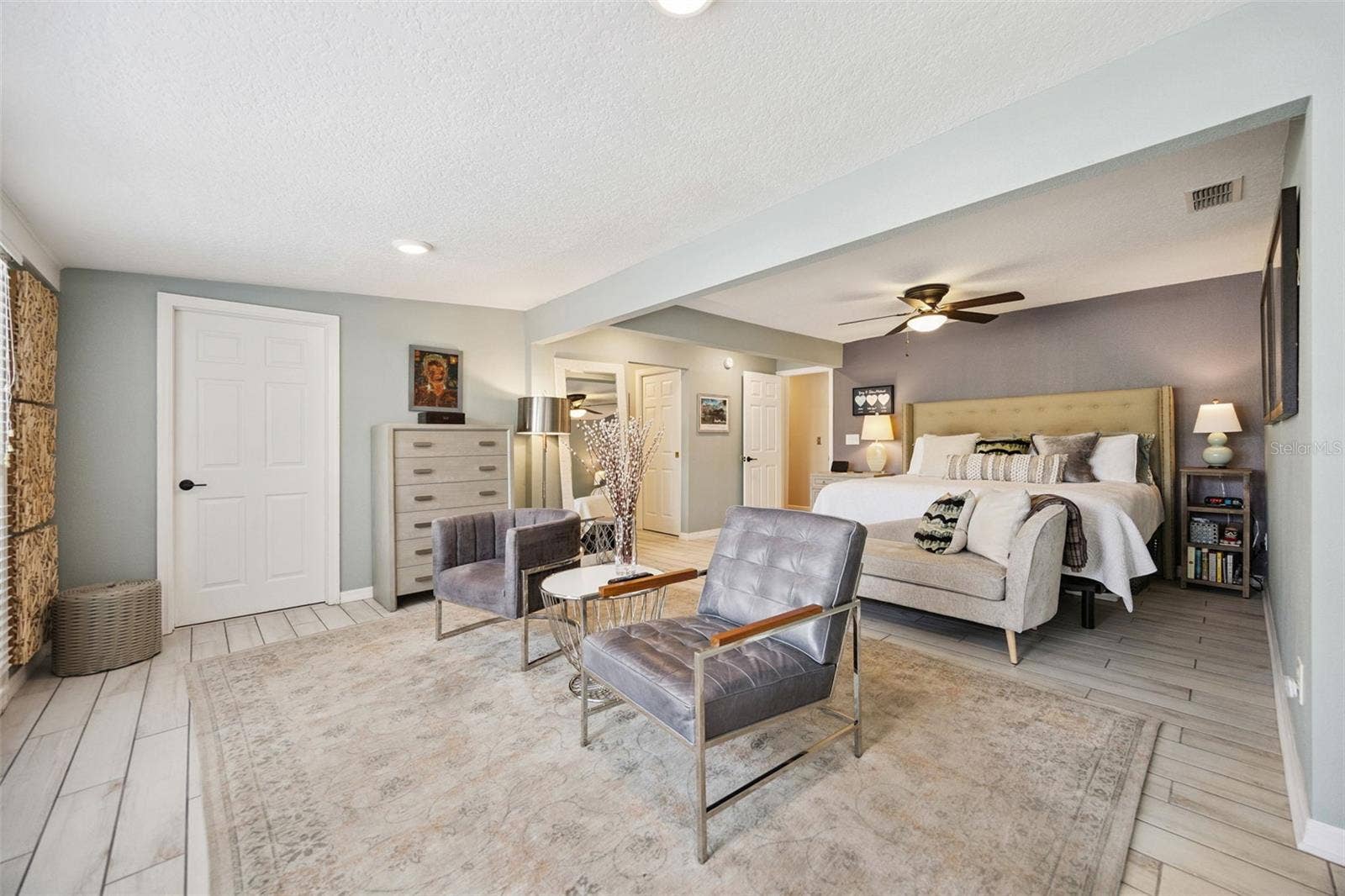 2100 MAE STREET, Orlando, FL 32806 2100 MAE STREET, Orlando, FL 32806