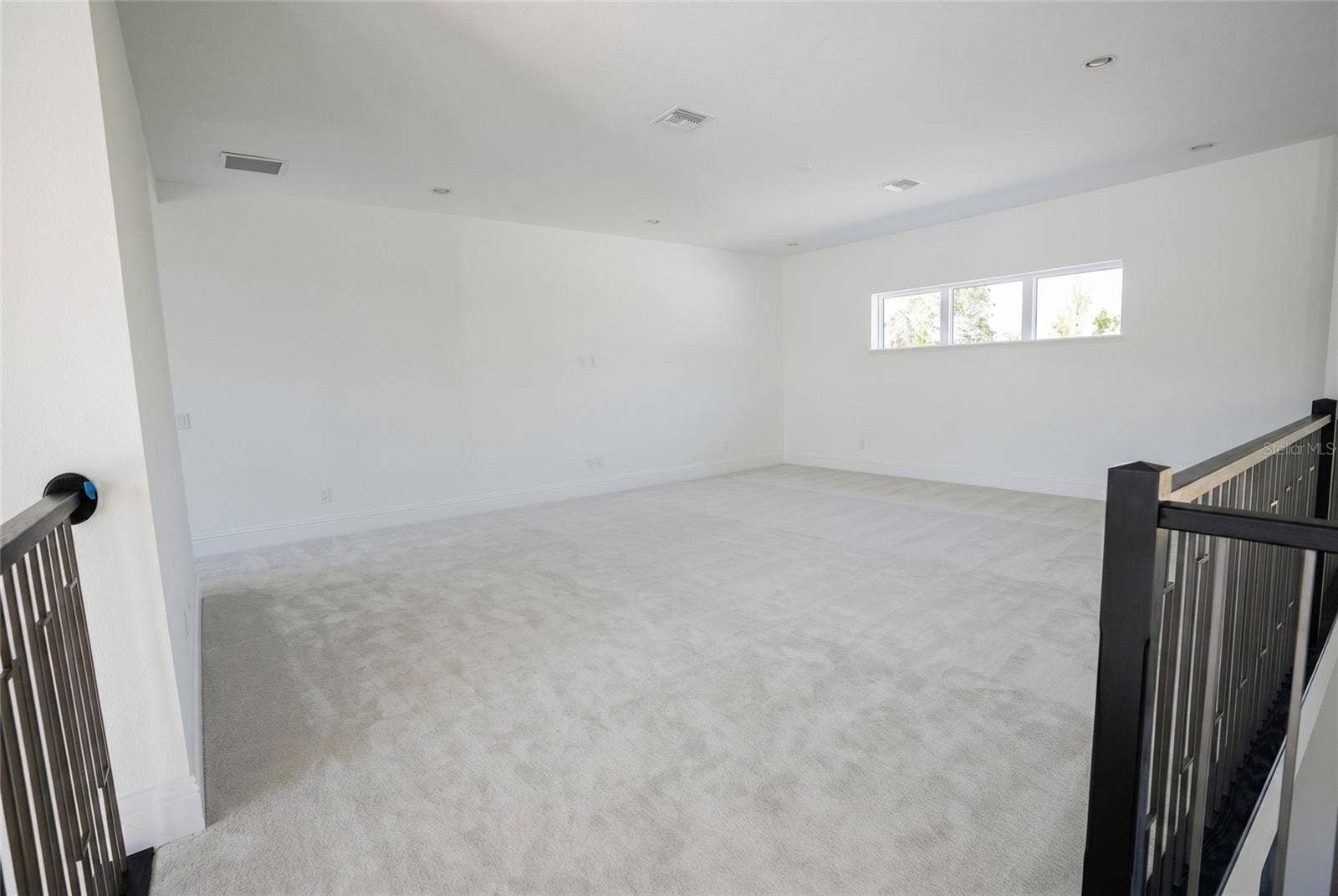 16000 PENDIO DRIVE, Bella Collina, FL 34756