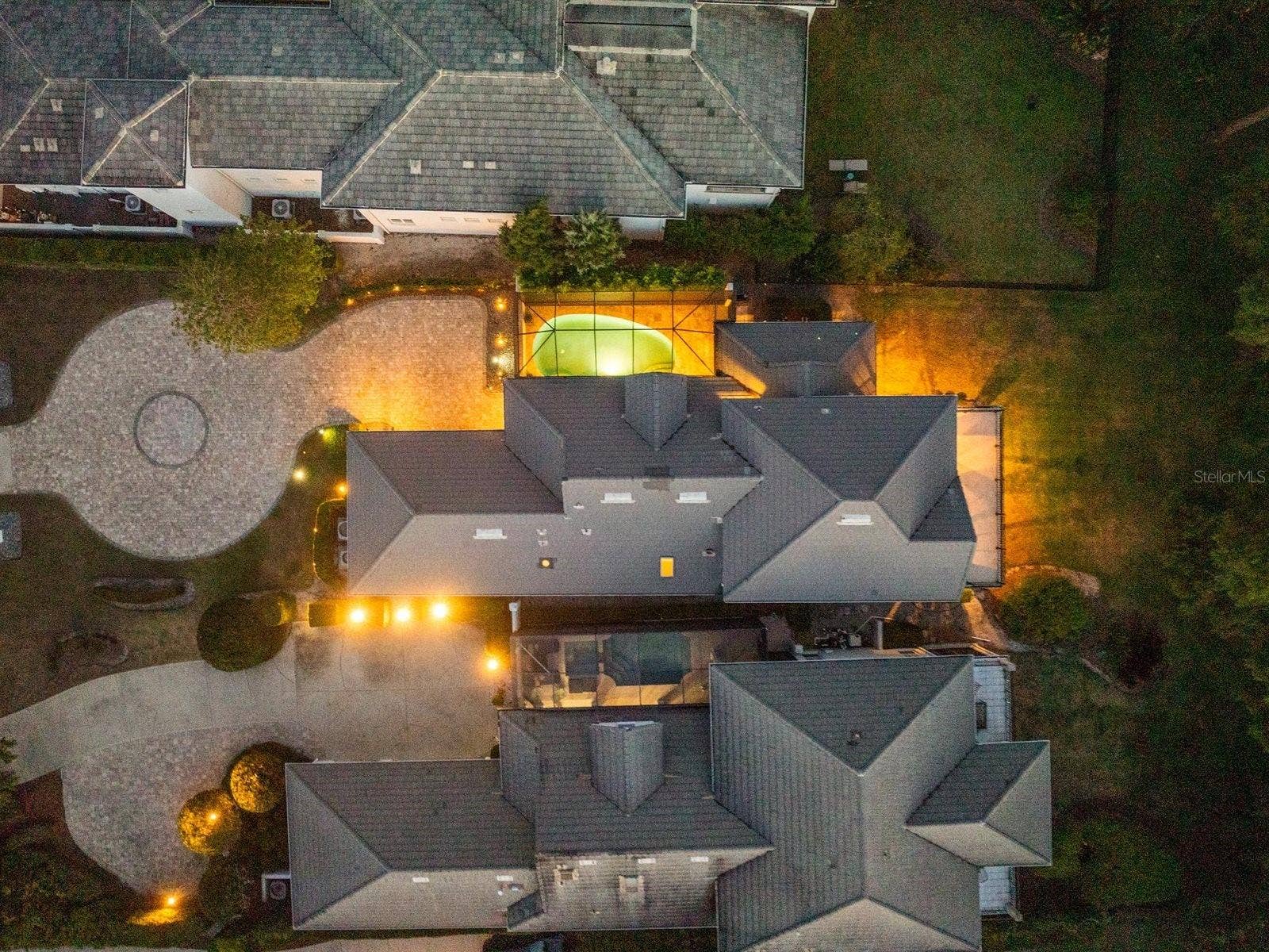 9744 COVENT GARDEN DRIVE, Orlando, FL 32827 9744 COVENT GARDEN DRIVE, Orlando, FL 32827