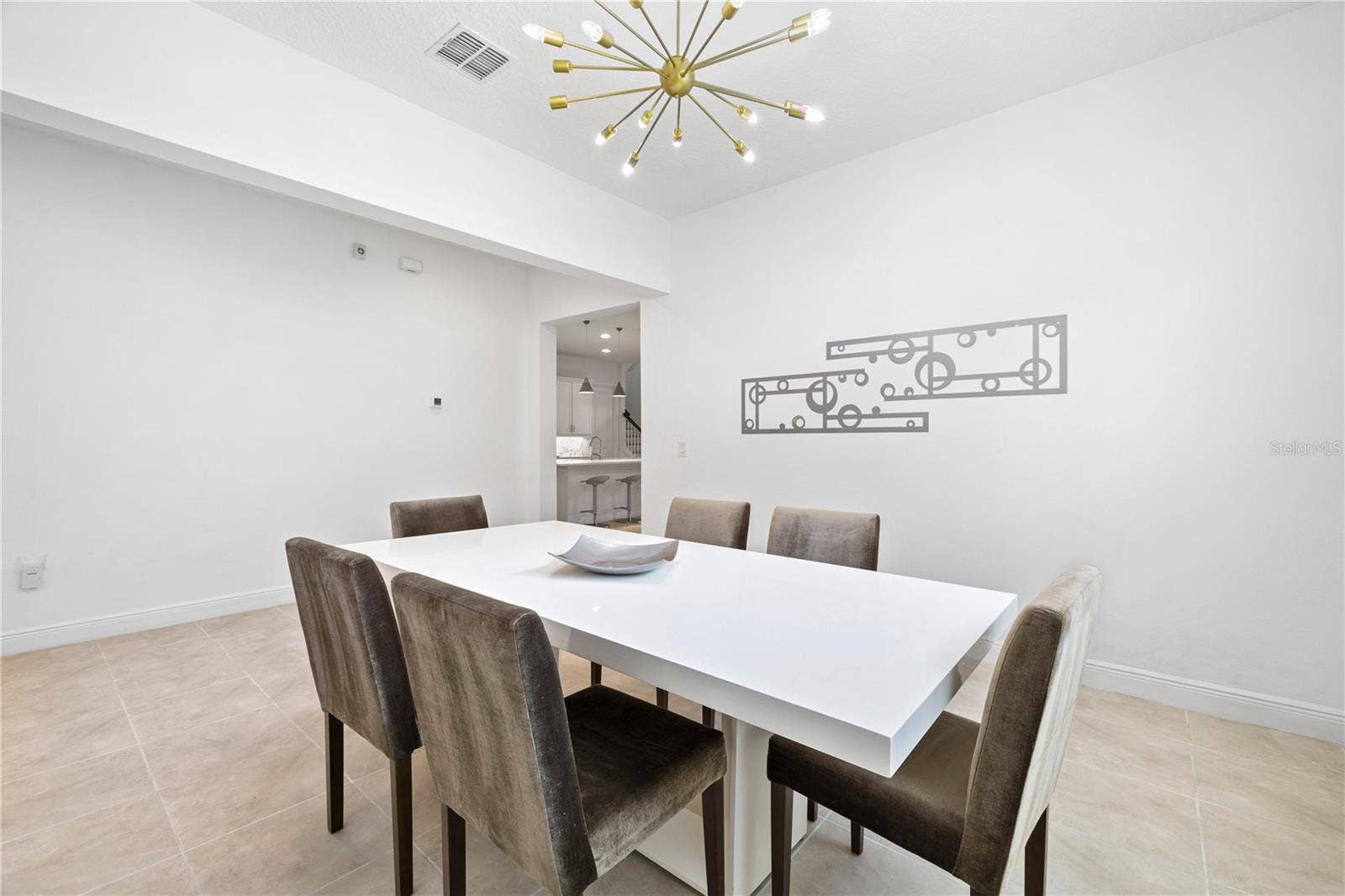 15518 HONEY MANDARIN WAY, Winter Garden, FL 34787 15518 HONEY MANDARIN WAY, Winter Garden, FL 34787