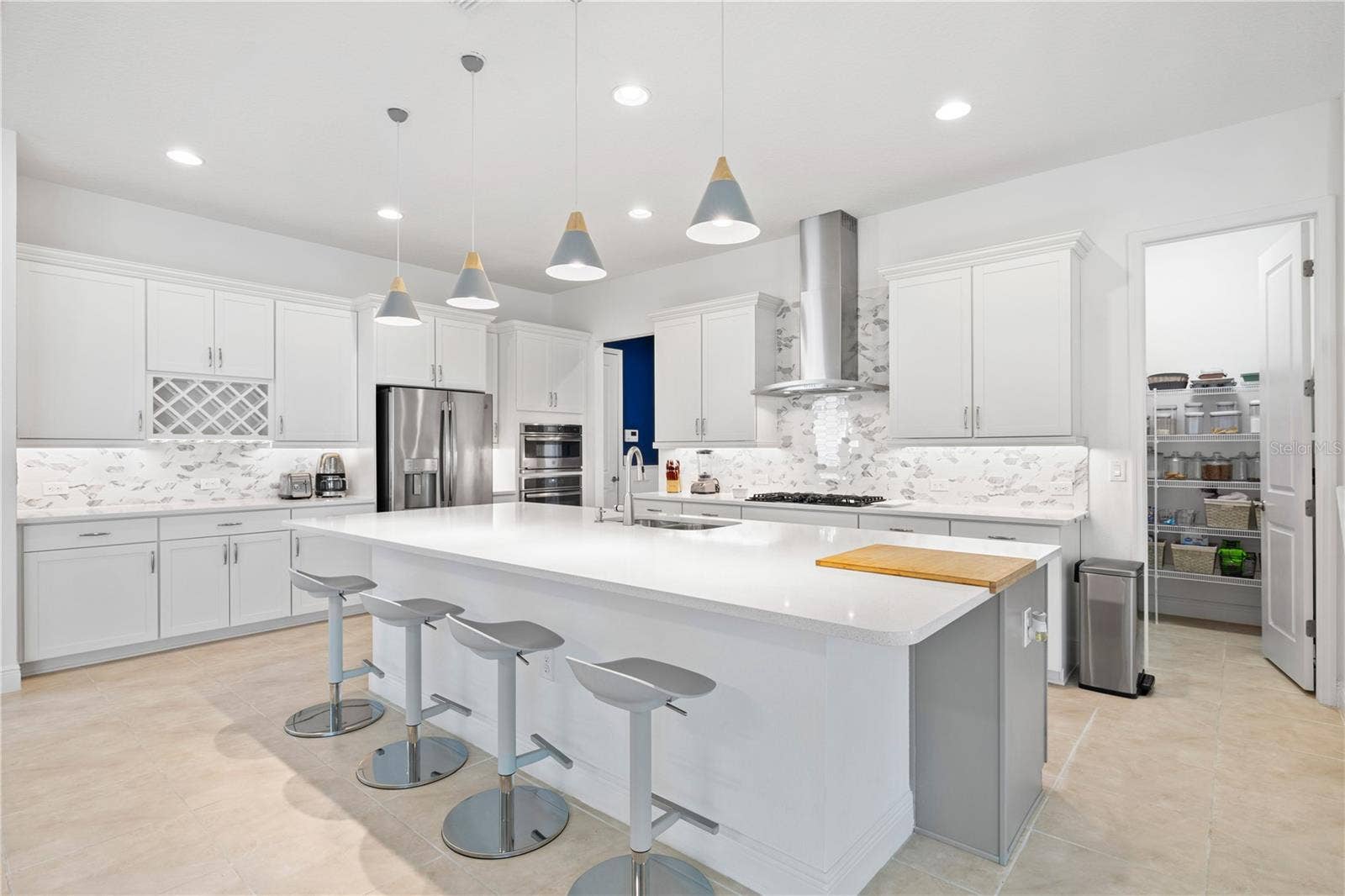 15518 HONEY MANDARIN WAY, Winter Garden, FL 34787 15518 HONEY MANDARIN WAY, Winter Garden, FL 34787