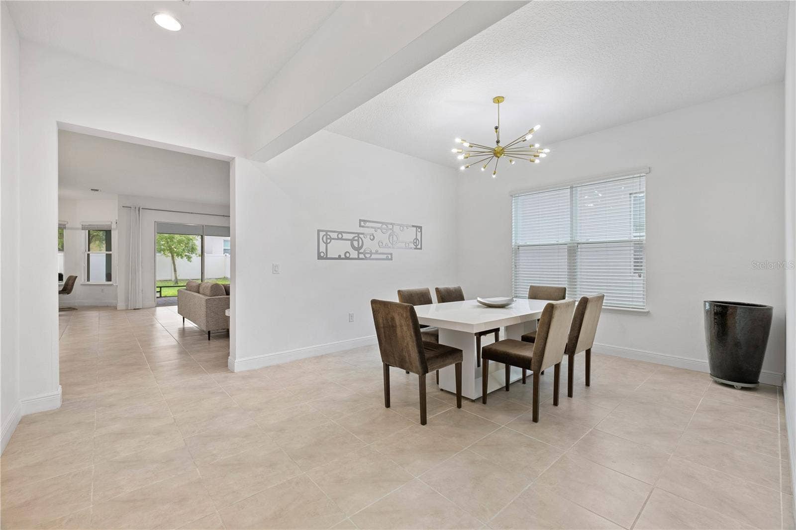15518 HONEY MANDARIN WAY, Winter Garden, FL 34787 15518 HONEY MANDARIN WAY, Winter Garden, FL 34787