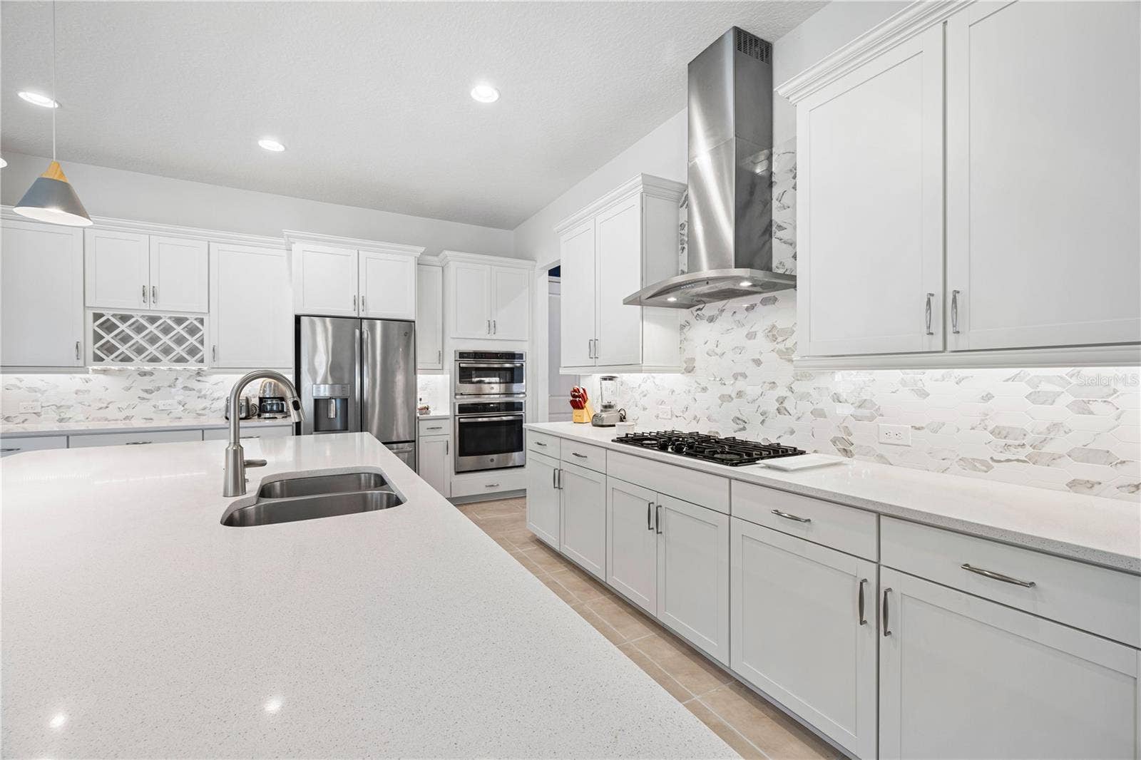 15518 HONEY MANDARIN WAY, Winter Garden, FL 34787 15518 HONEY MANDARIN WAY, Winter Garden, FL 34787