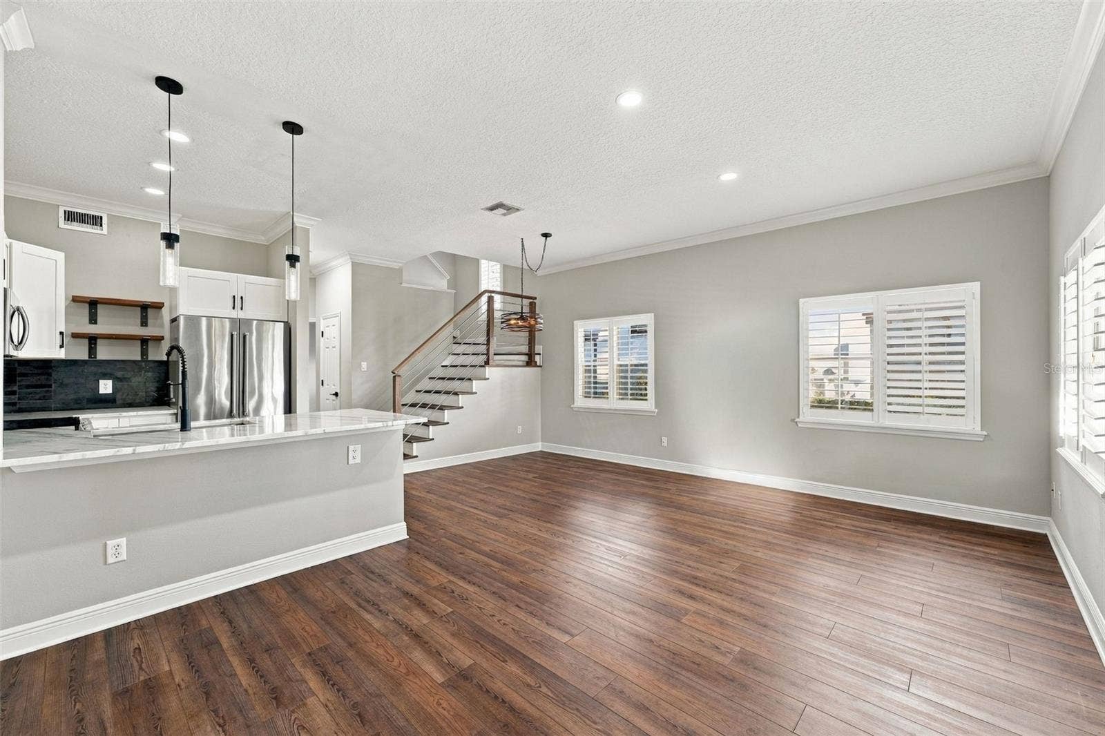 2202 ELIZABETH AVENUE, #B, Orlando, FL 32804 2202 ELIZABETH AVENUE, #B, Orlando, FL 32804