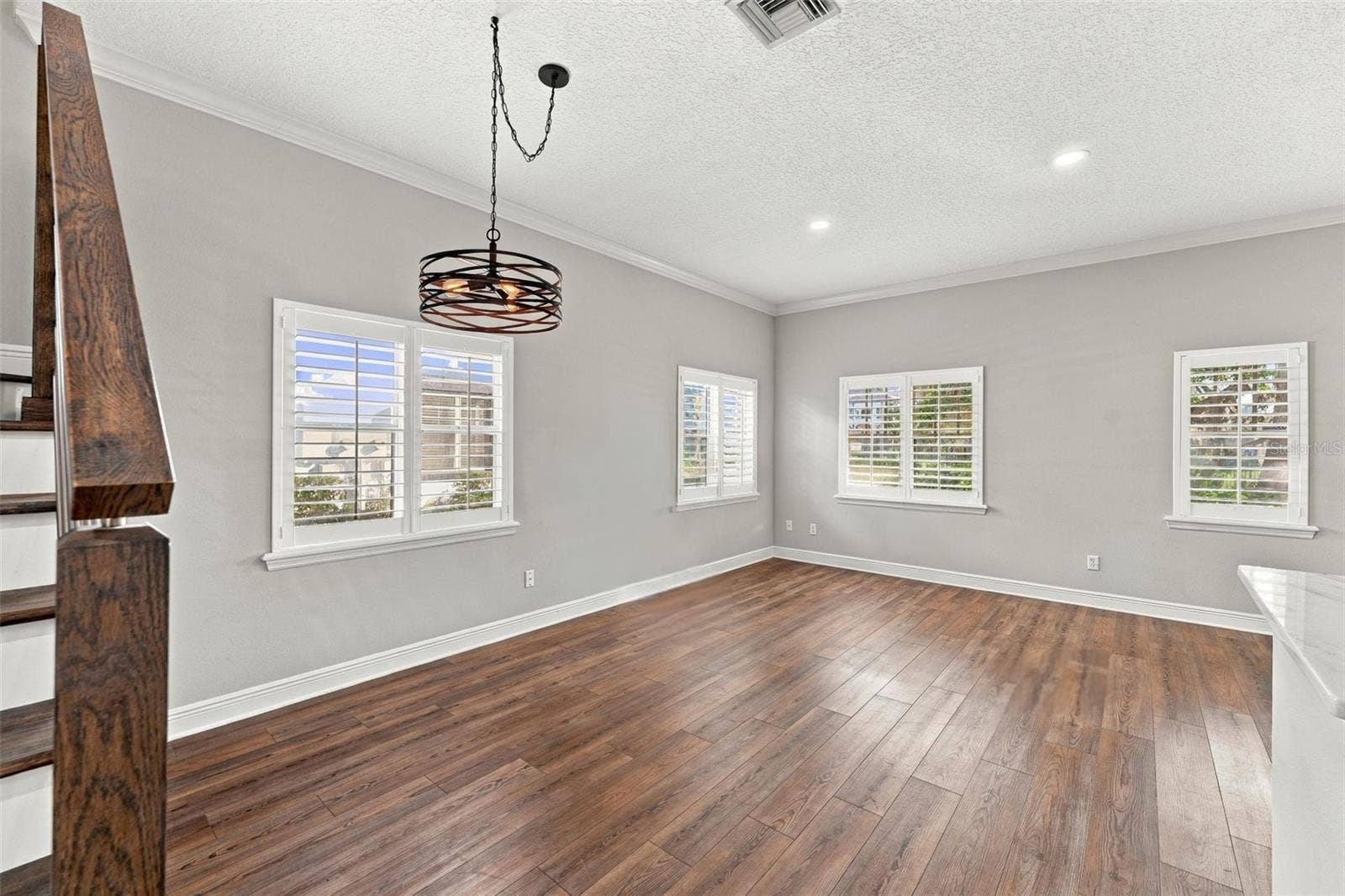 2202 ELIZABETH AVENUE, #B, Orlando, FL 32804 2202 ELIZABETH AVENUE, #B, Orlando, FL 32804