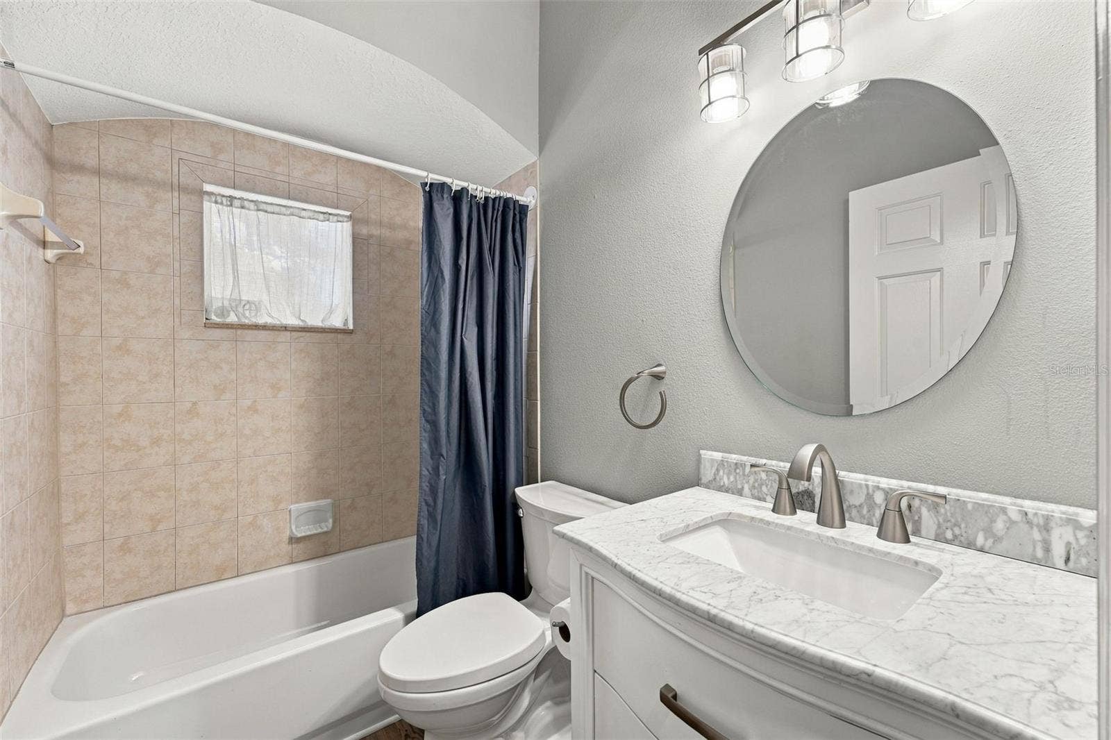 2202 ELIZABETH AVENUE, #B, Orlando, FL 32804 Bathroom 3 First Floor