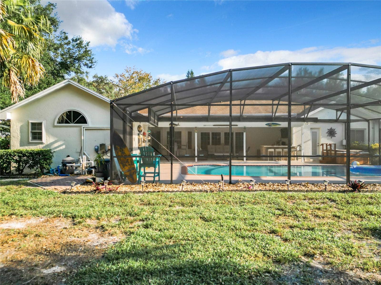 8707 FERNWICKE COURT, Orlando, FL 32819 Yardspace beyond Pool