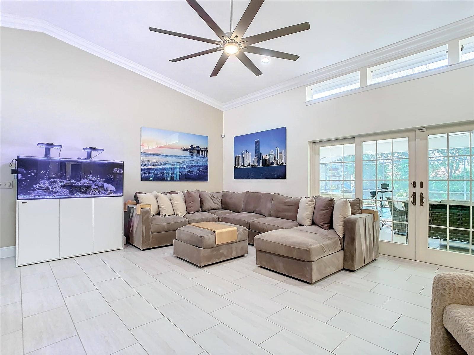8707 FERNWICKE COURT, Orlando, FL 32819 Modern Layout with large ceiling fans throughout