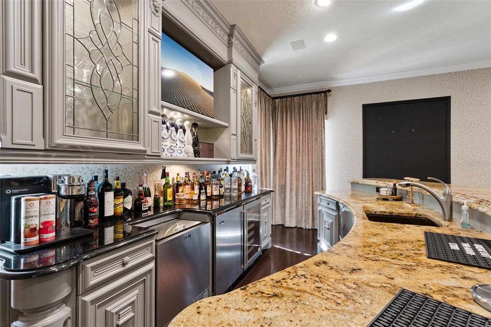 3545 LEGACY HILLS COURT, Longwood, FL 32779 3545 LEGACY HILLS COURT, Longwood, FL 32779