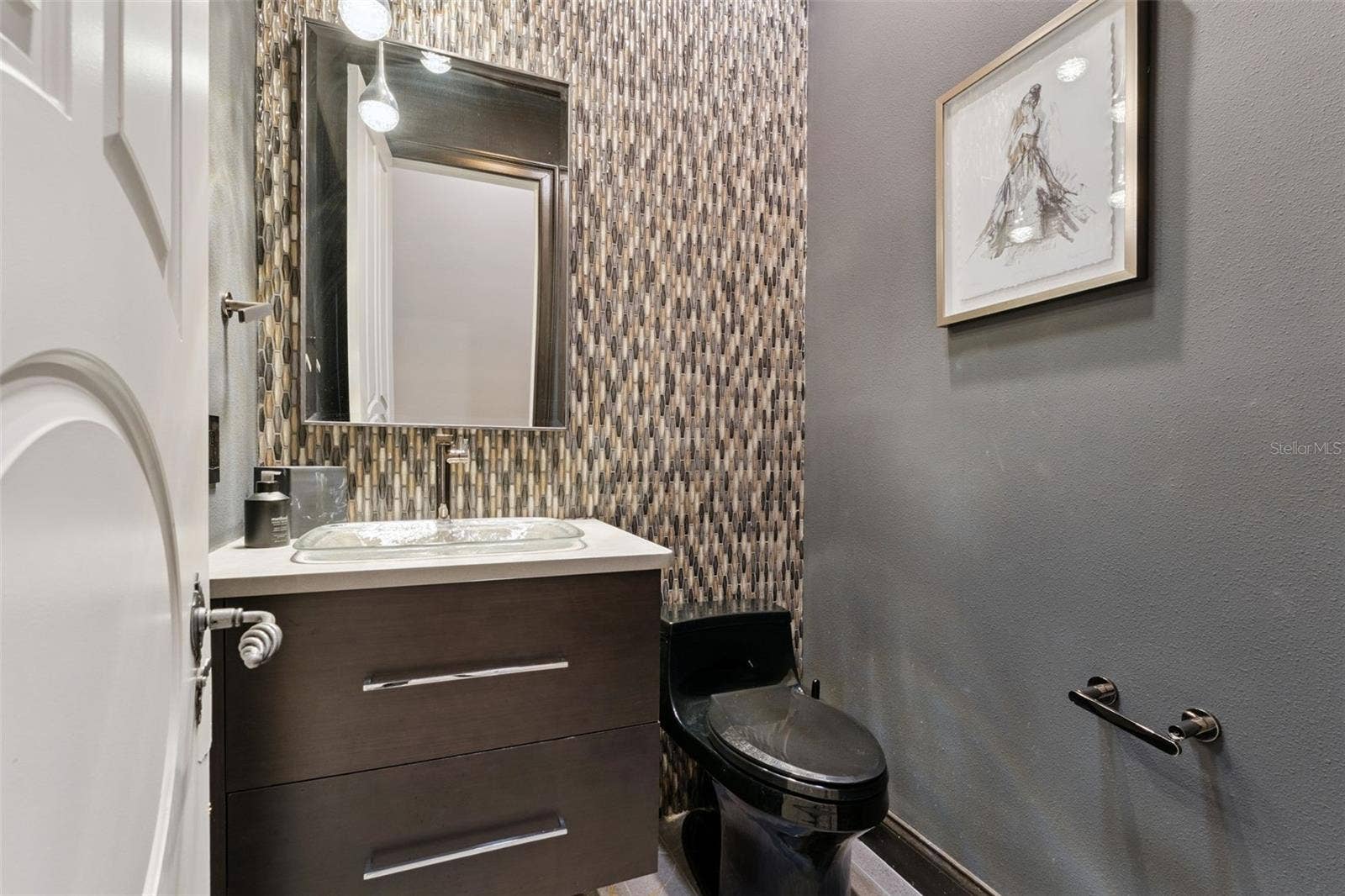 3545 LEGACY HILLS COURT, Longwood, FL 32779 3545 LEGACY HILLS COURT, Longwood, FL 32779