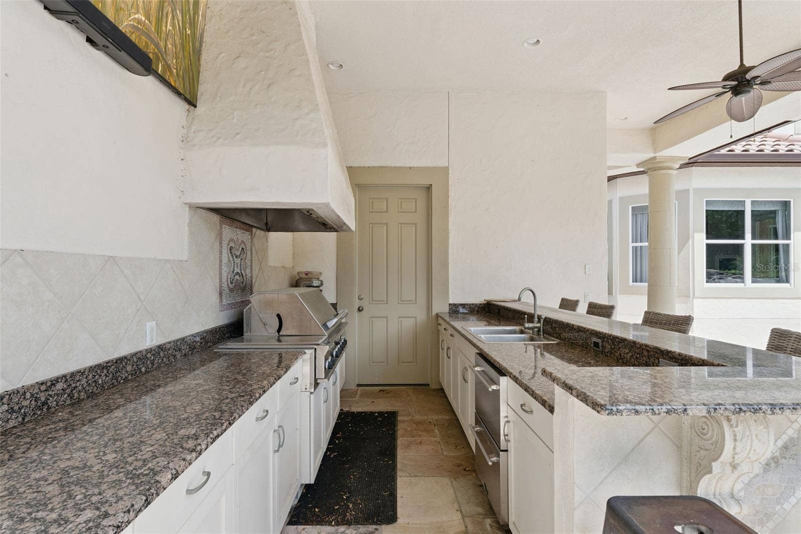 3545 LEGACY HILLS COURT, Longwood, FL 32779 3545 LEGACY HILLS COURT, Longwood, FL 32779